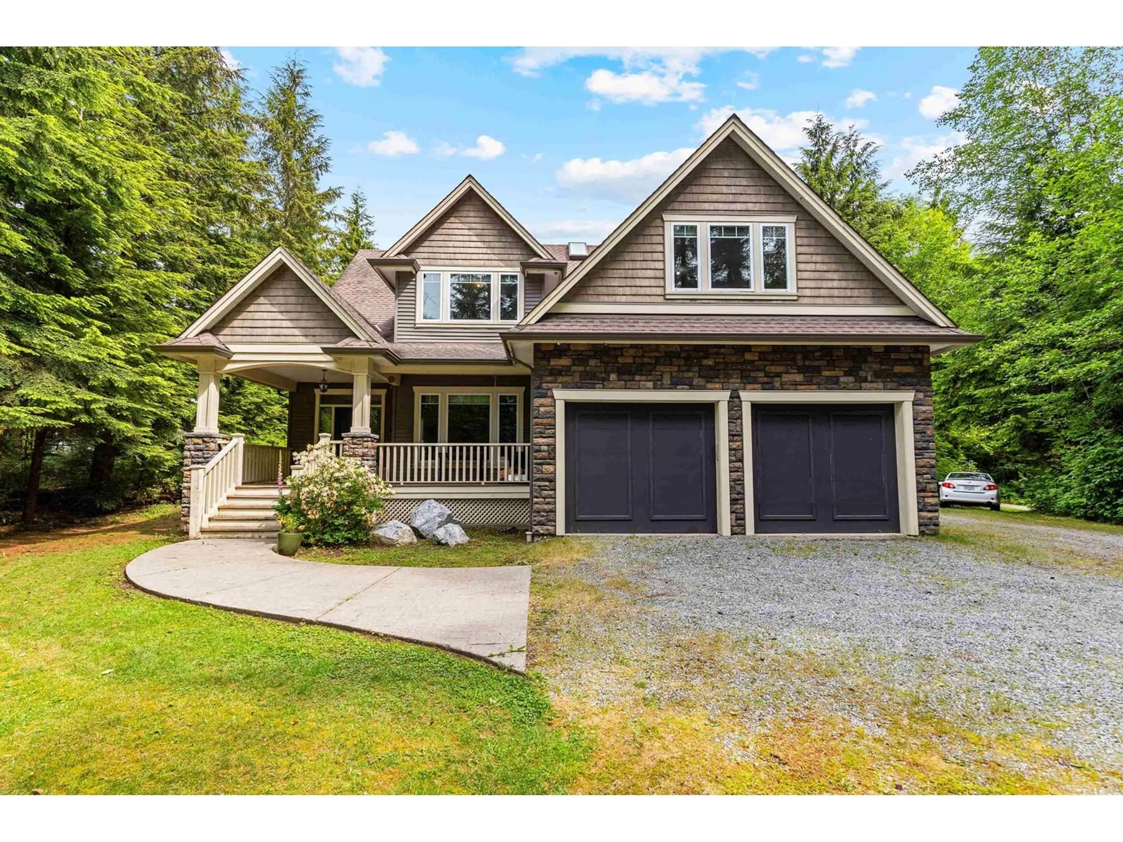 Home with vinyl exterior material, street for 30211 BRACKLEY, Mission British Columbia V4S1C2