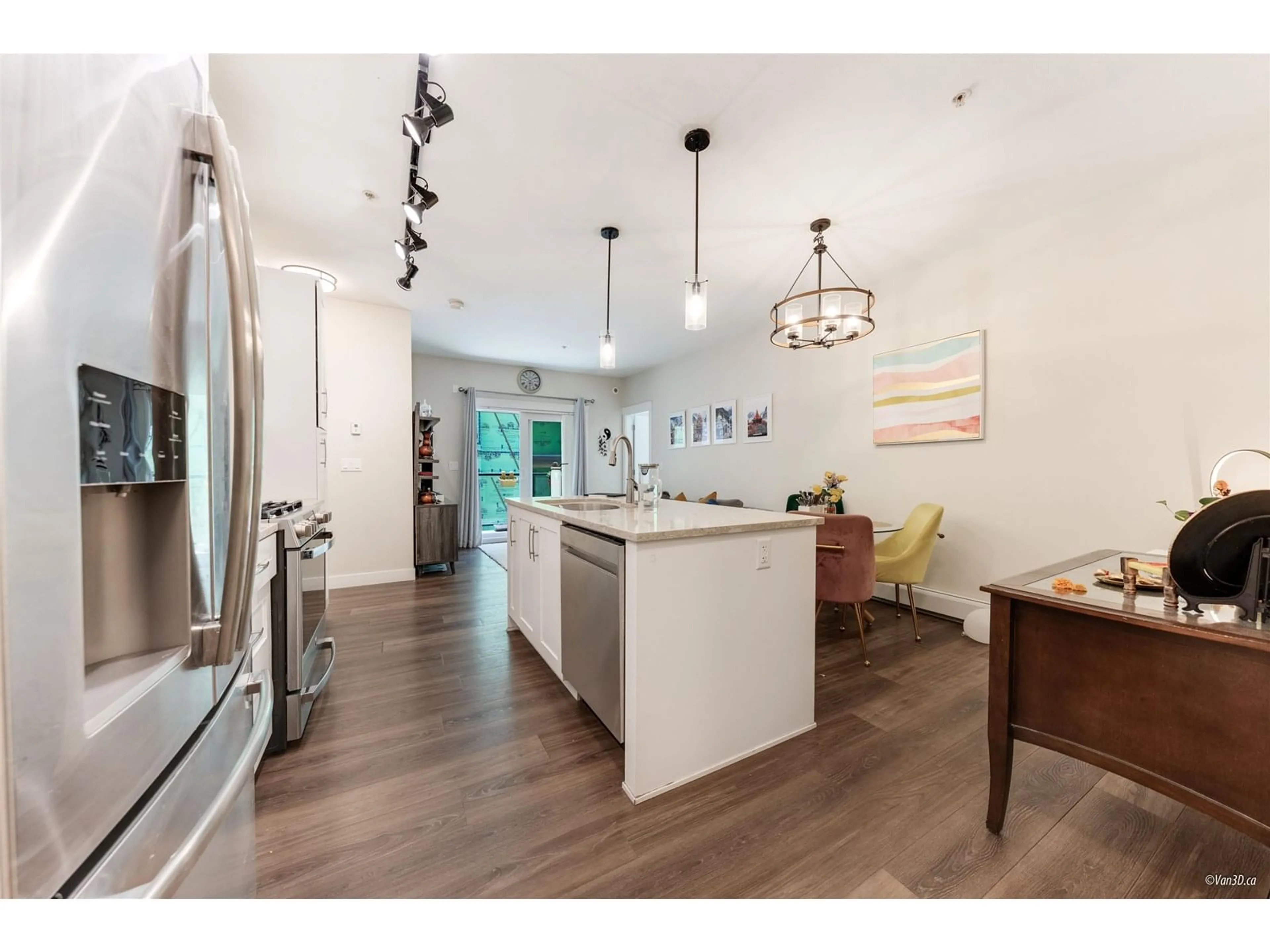 Open concept kitchen, unknown for 402 - 11077 RAVINE, Surrey British Columbia V3T5S2