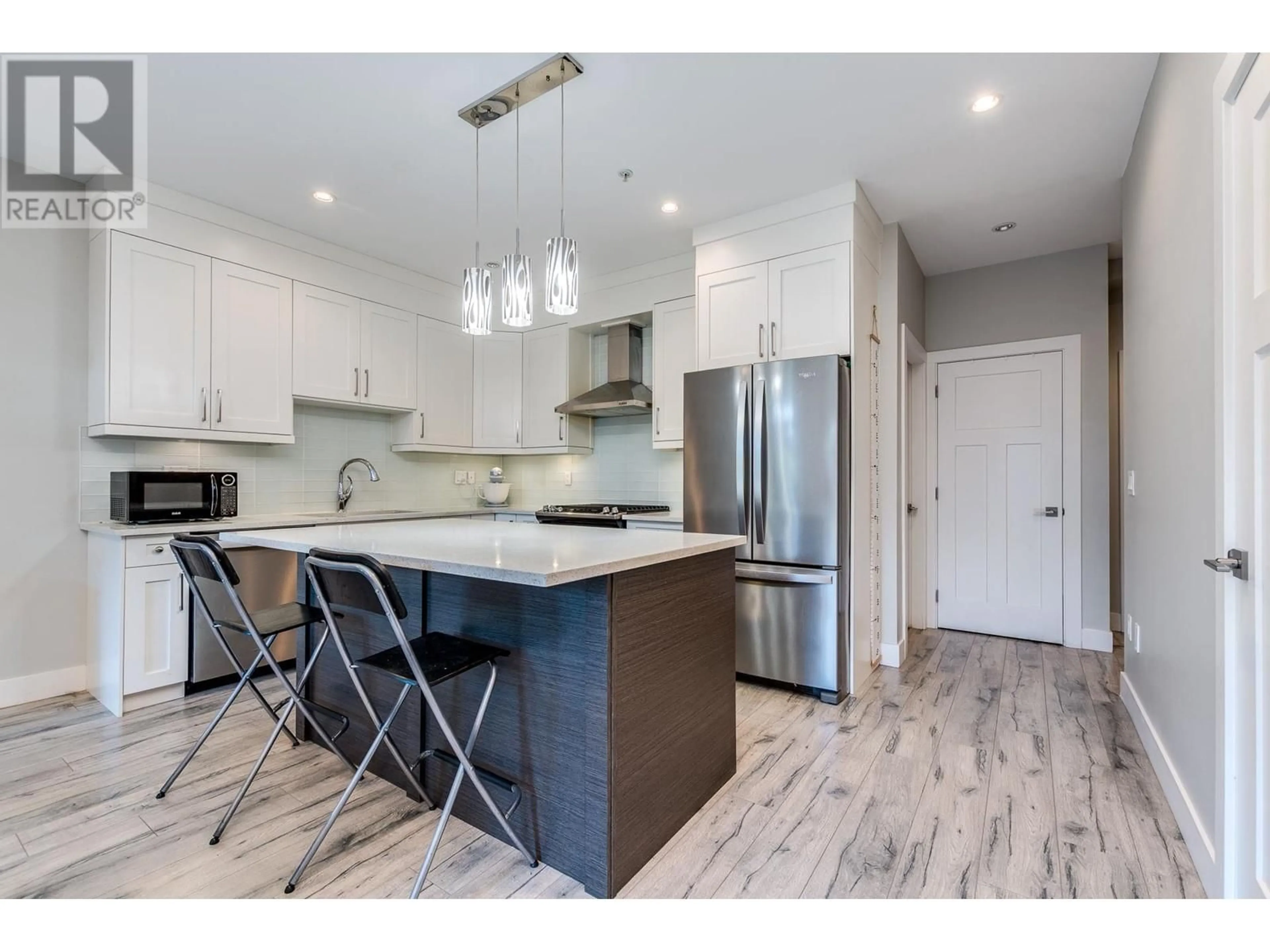 Open concept kitchen, unknown for 4 - 11548 207 STREET, Maple Ridge British Columbia V2X1X1