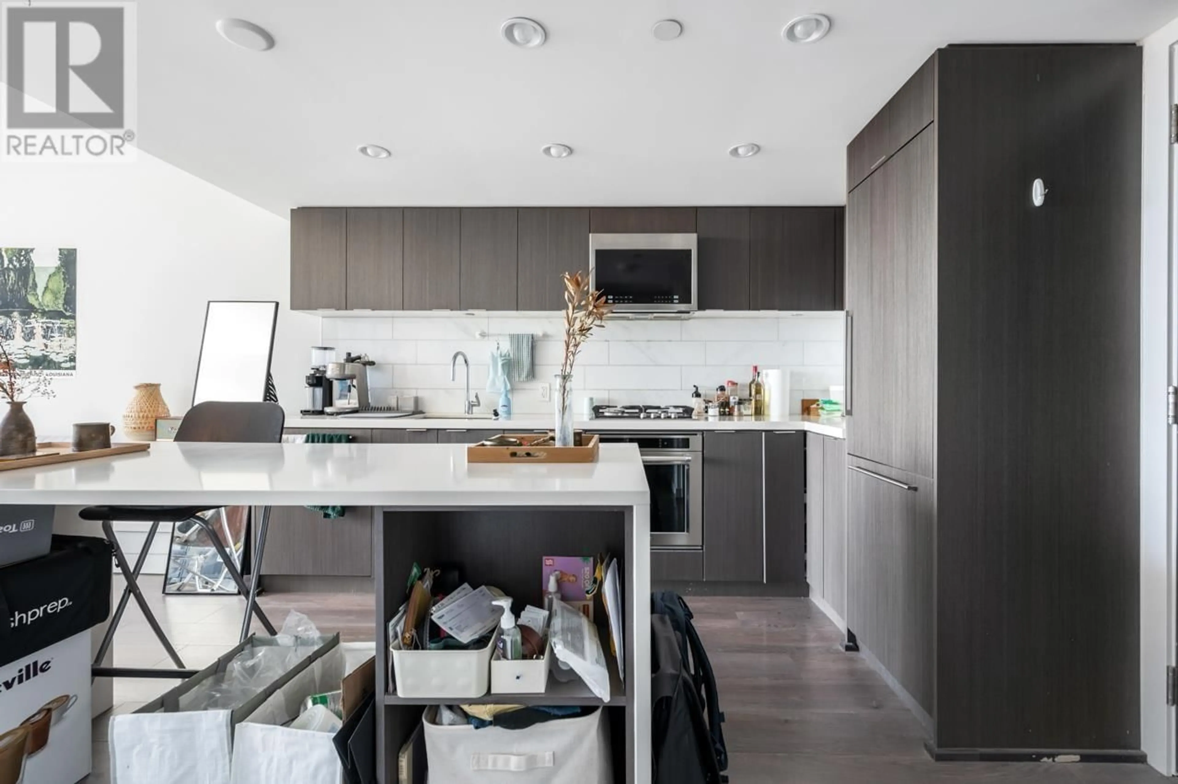 Contemporary kitchen, unknown for 408 - 8238 LORD STREET, Vancouver British Columbia V6P0G7