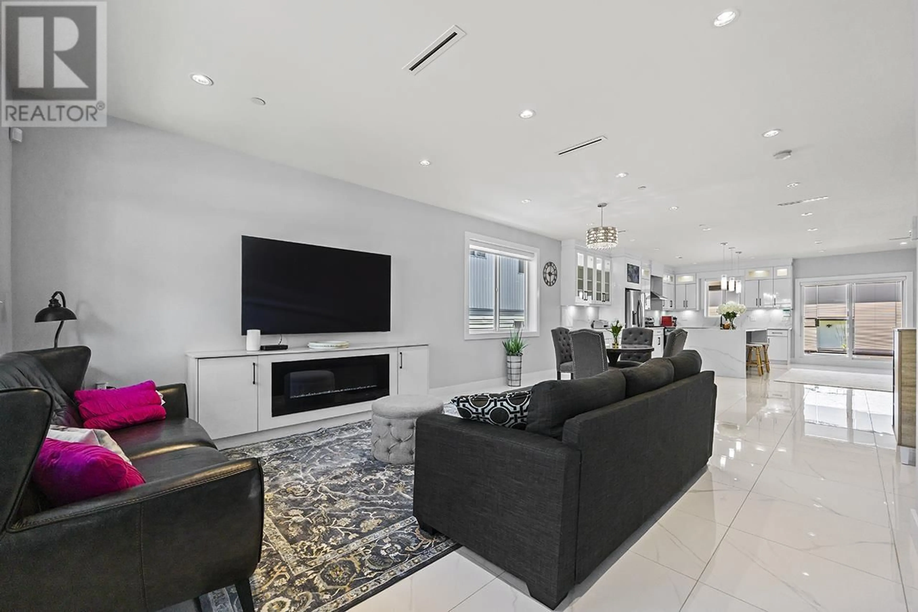 Home theater for 3622 47TH AVENUE, Vancouver British Columbia V5S1E4