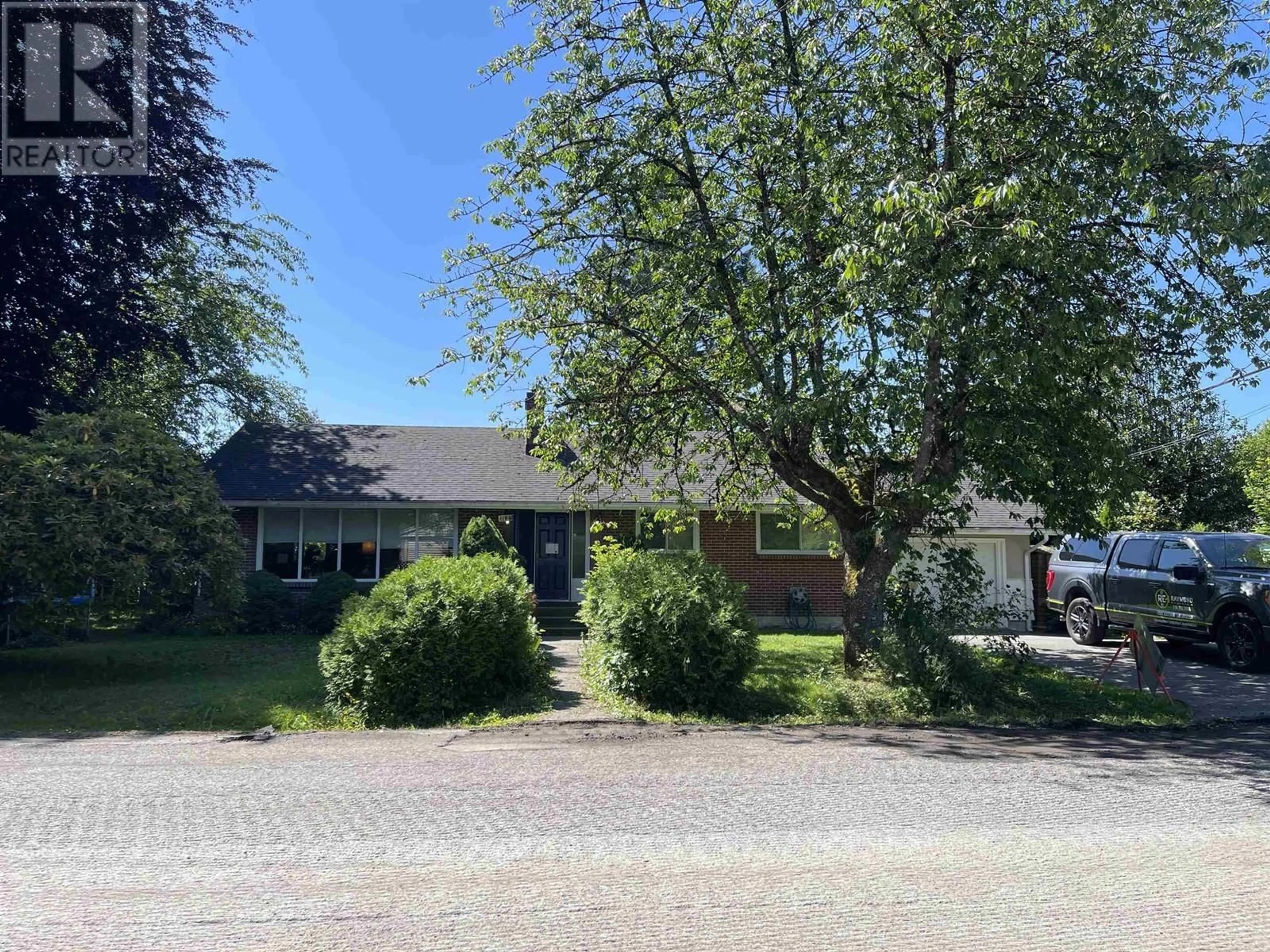 A pic from outside/outdoor area/front of a property/back of a property/a pic from drone, street for 11949 220 STREET, Maple Ridge British Columbia V2X5R3