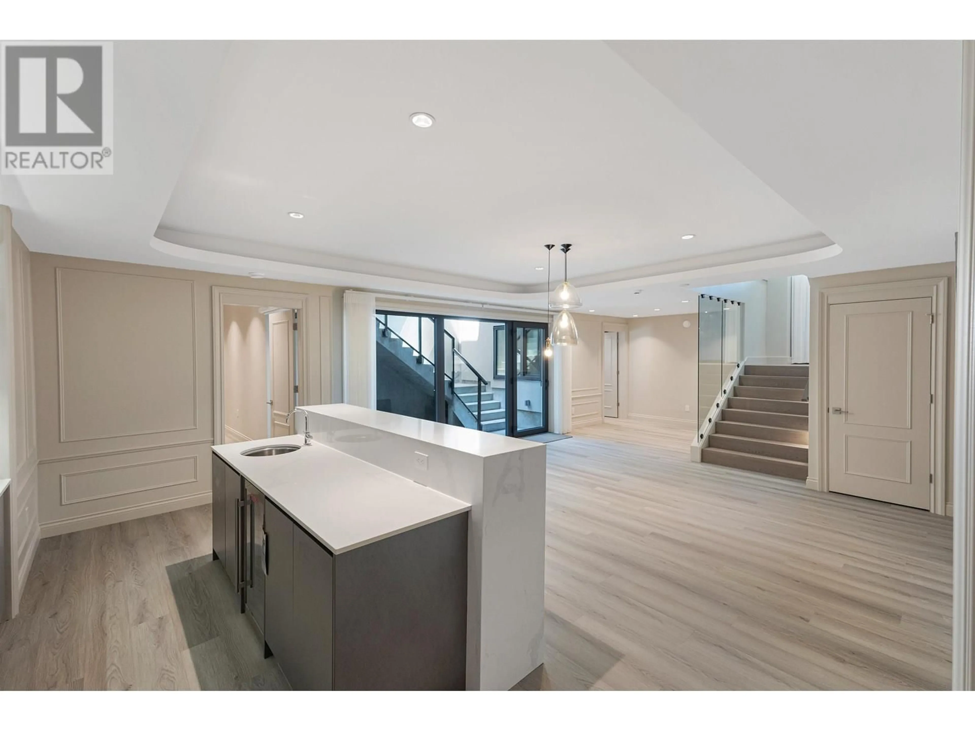 Open concept kitchen, unknown for 6363 BUCKINGHAM DRIVE, Burnaby British Columbia V5E4B5