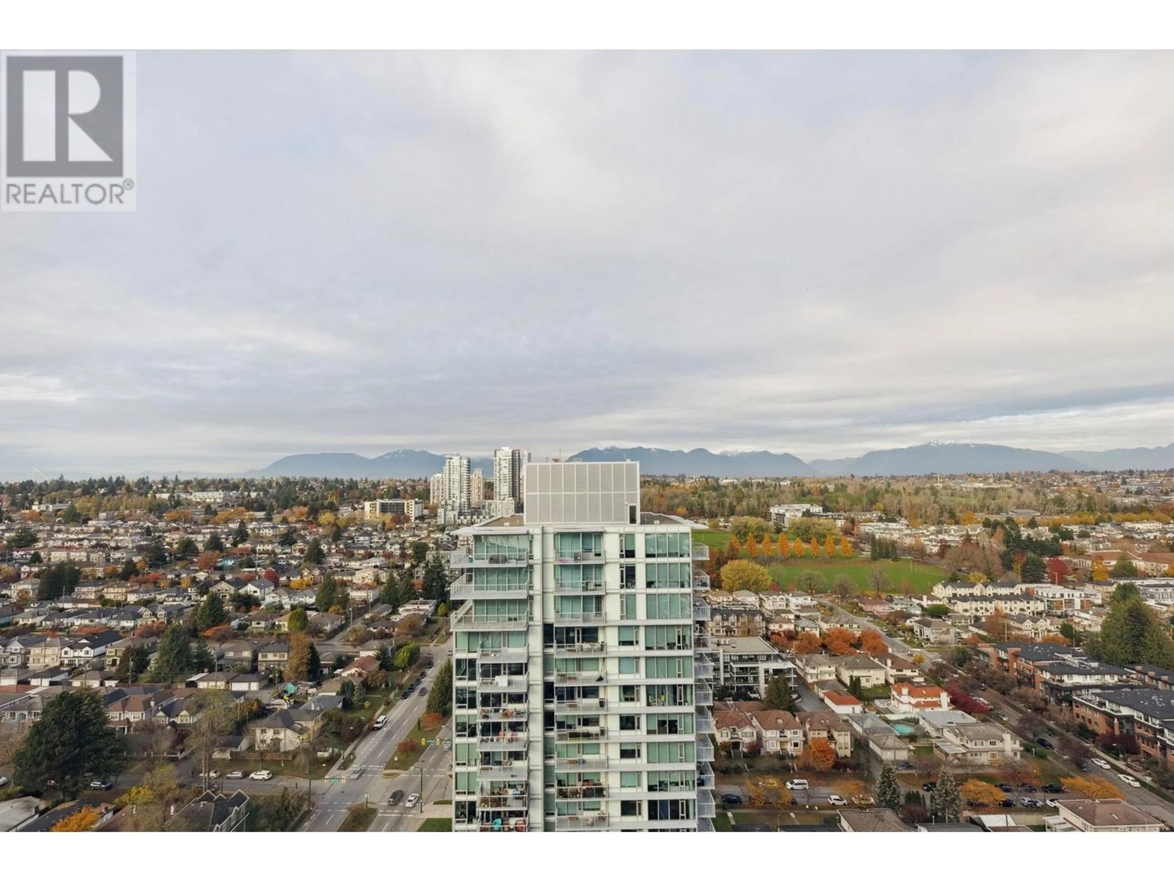 A pic from outside/outdoor area/front of a property/back of a property/a pic from drone, city buildings view from balcony for 3003 - 8131 NUNAVUT LANE, Vancouver British Columbia V5X0E2