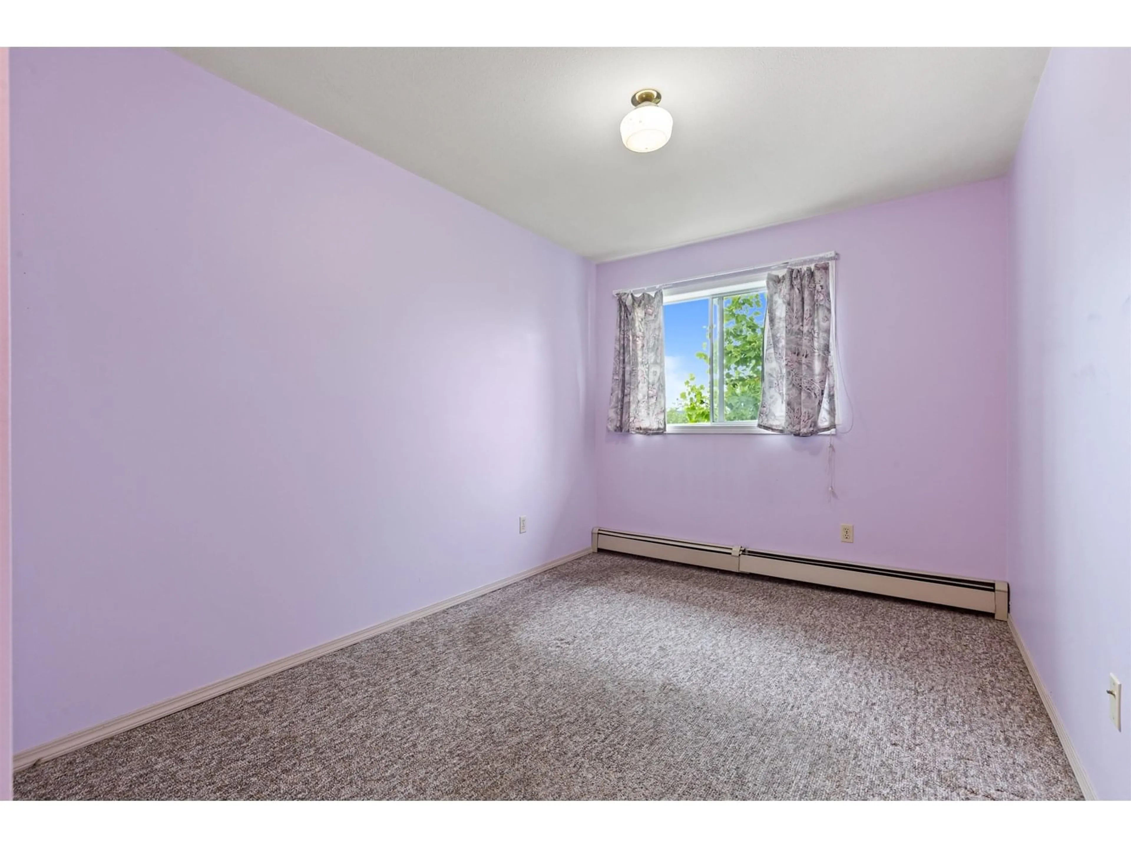 A pic of a room for 306 - 32823 LANDEAU, Abbotsford British Columbia V2S6S6