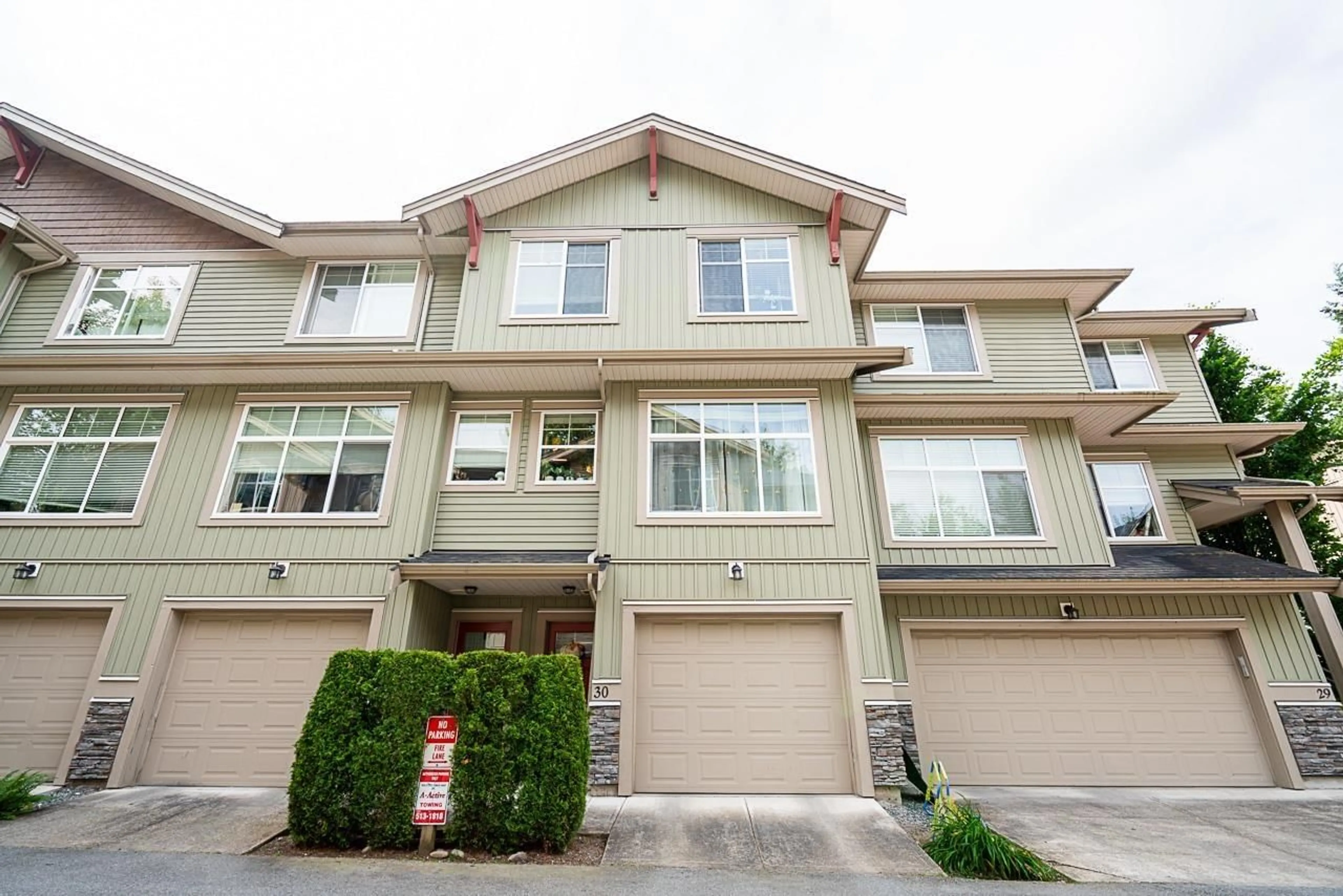 Unknown for 30 - 20967 76, Langley British Columbia V2Y0L9