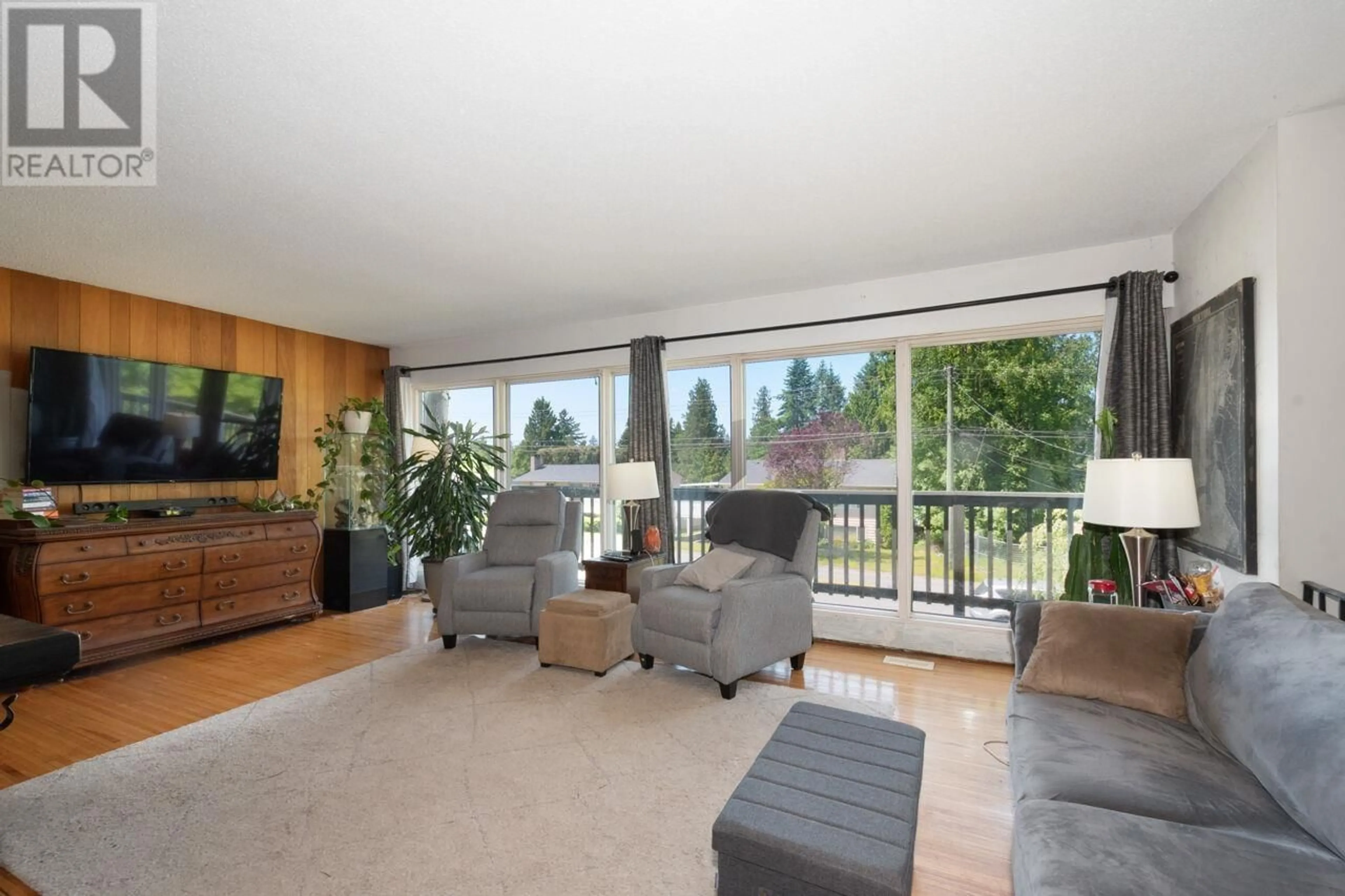Living room with furniture, unknown for 1806 WESTERN DRIVE, Port Coquitlam British Columbia V3C2X7