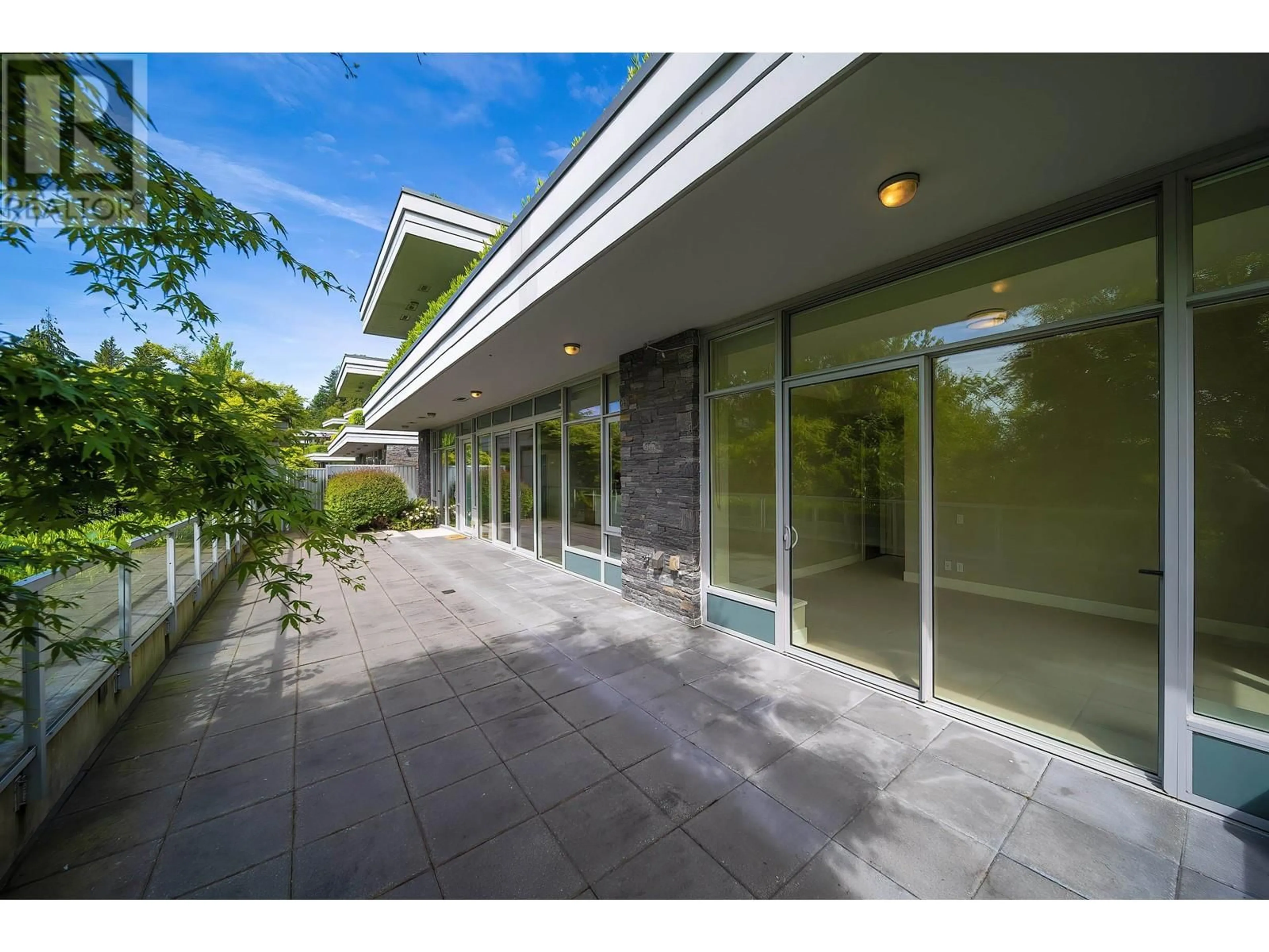 Unknown for 102 - 908 KEITH ROAD, West Vancouver British Columbia V7T1M3