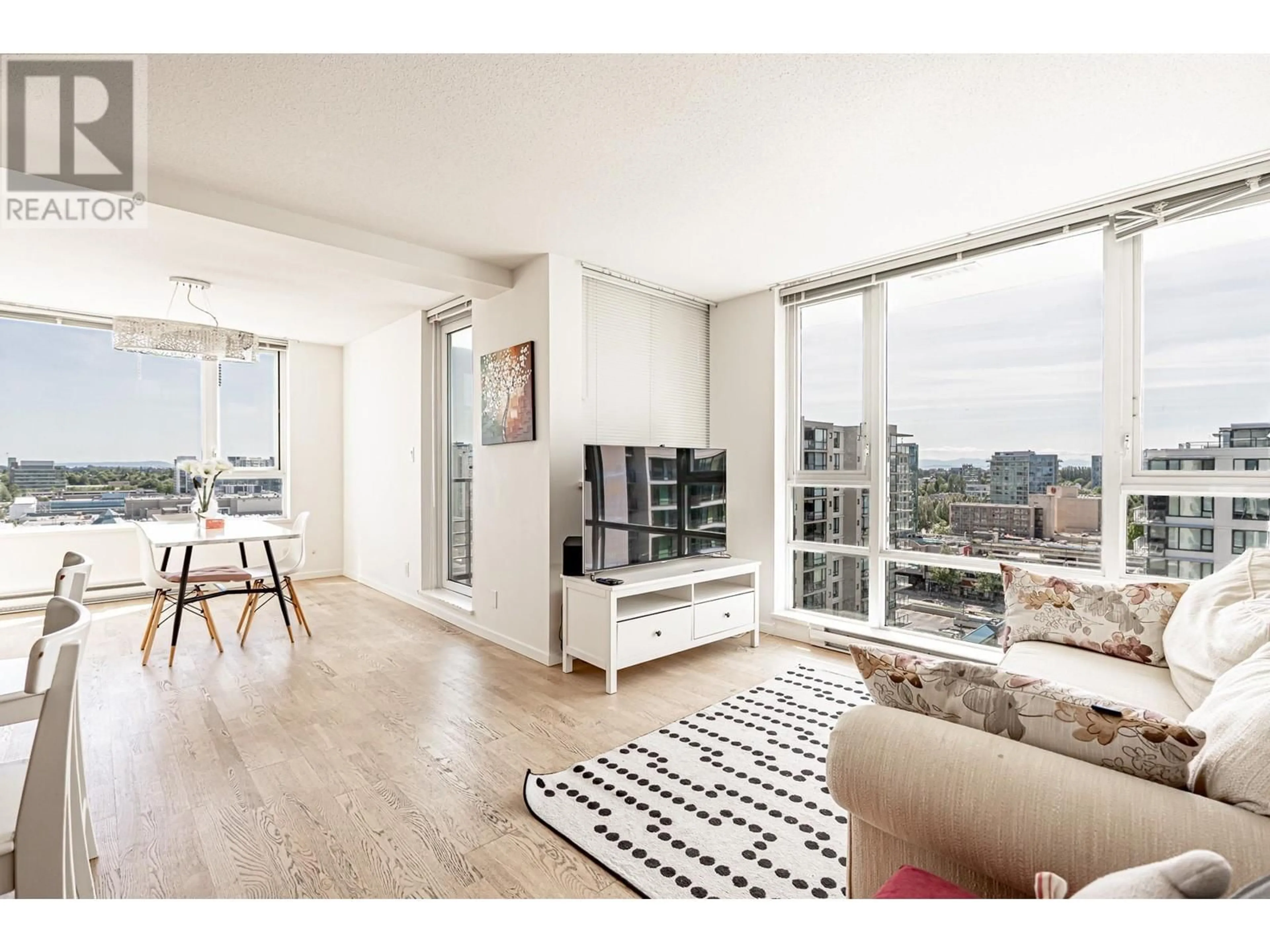 Living room with furniture, unknown for 1607 - 7979 FIRBRIDGE WAY, Richmond British Columbia V6X0K7