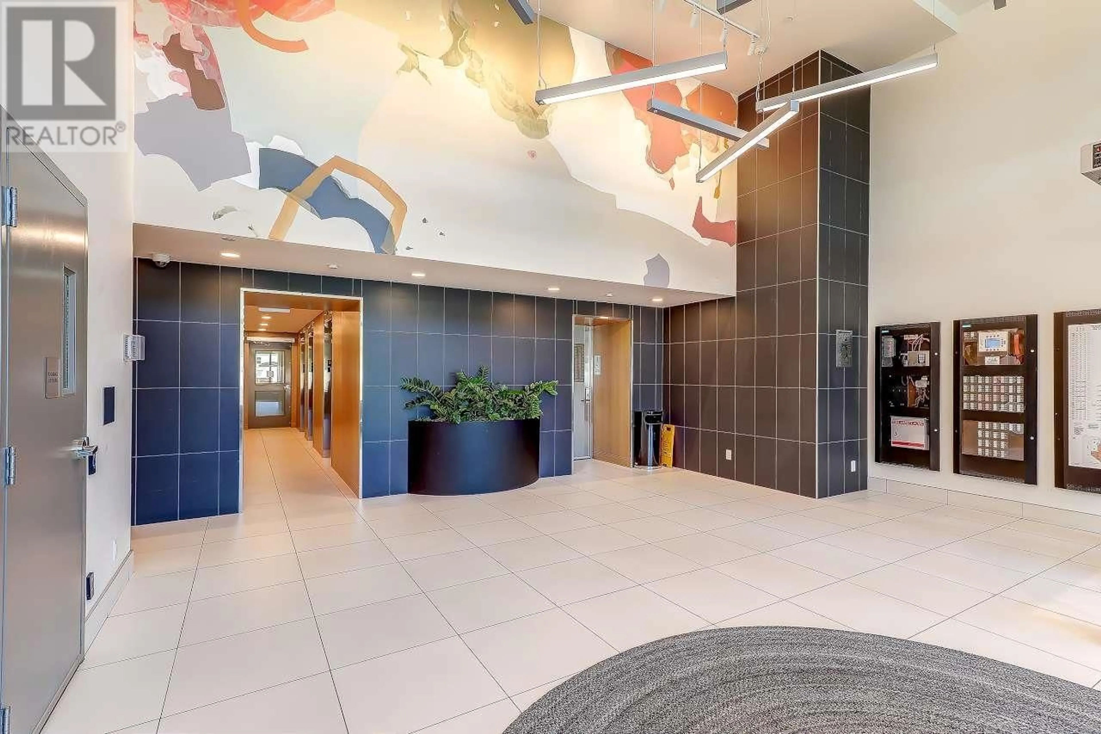 Lobby for 1007 - 318 ALDERSON AVENUE, Coquitlam British Columbia V3K0J1