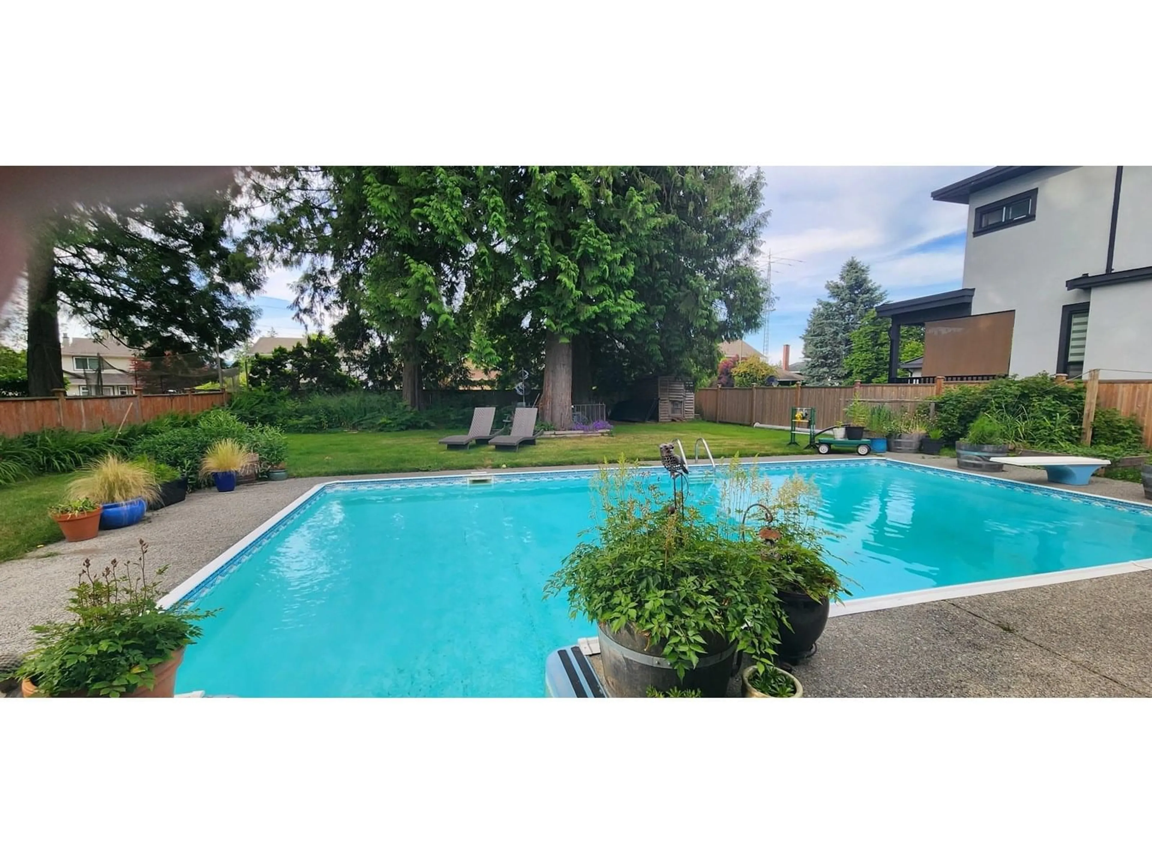 Pool for 10833 85A, Delta British Columbia V4C2V2
