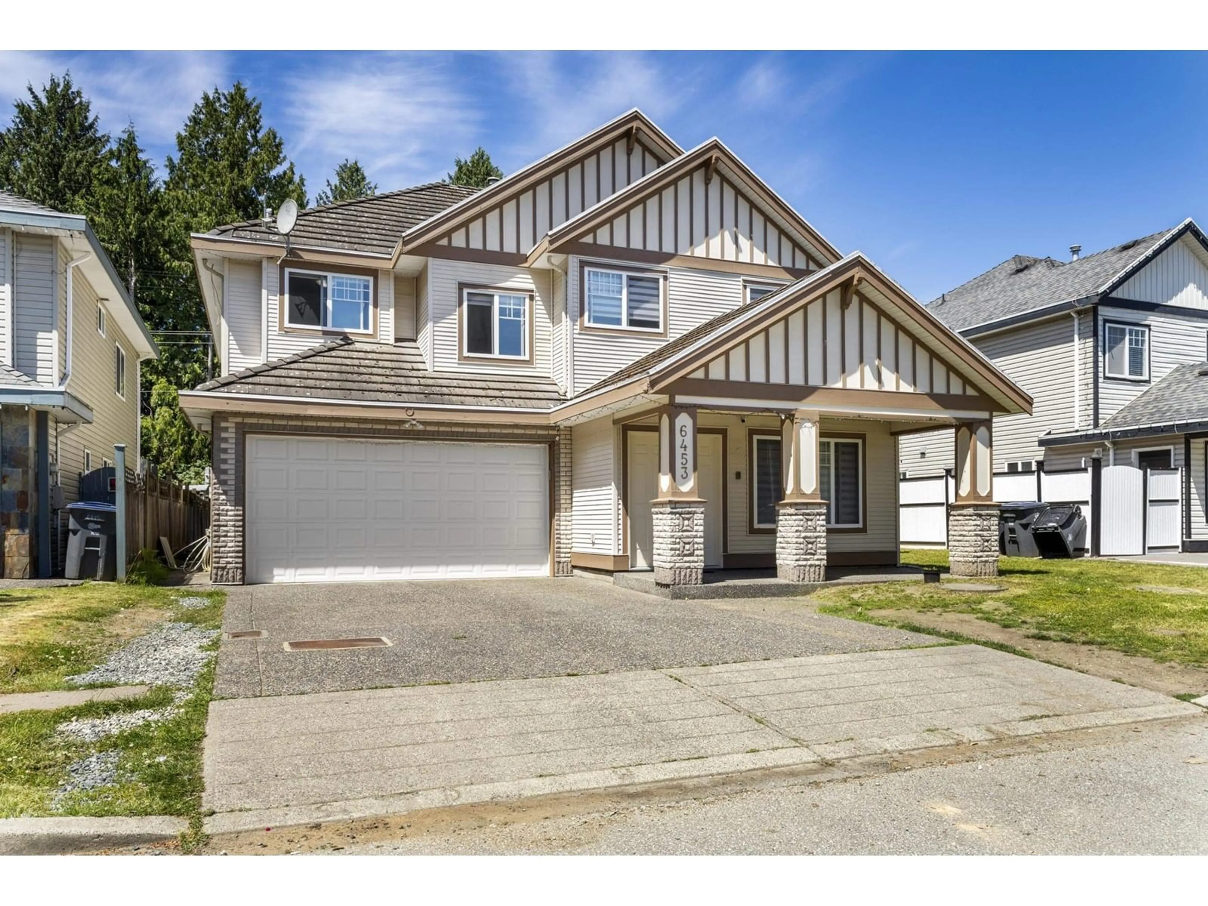 Home with vinyl exterior material, street for 6453 141A, Surrey British Columbia V3W1R5