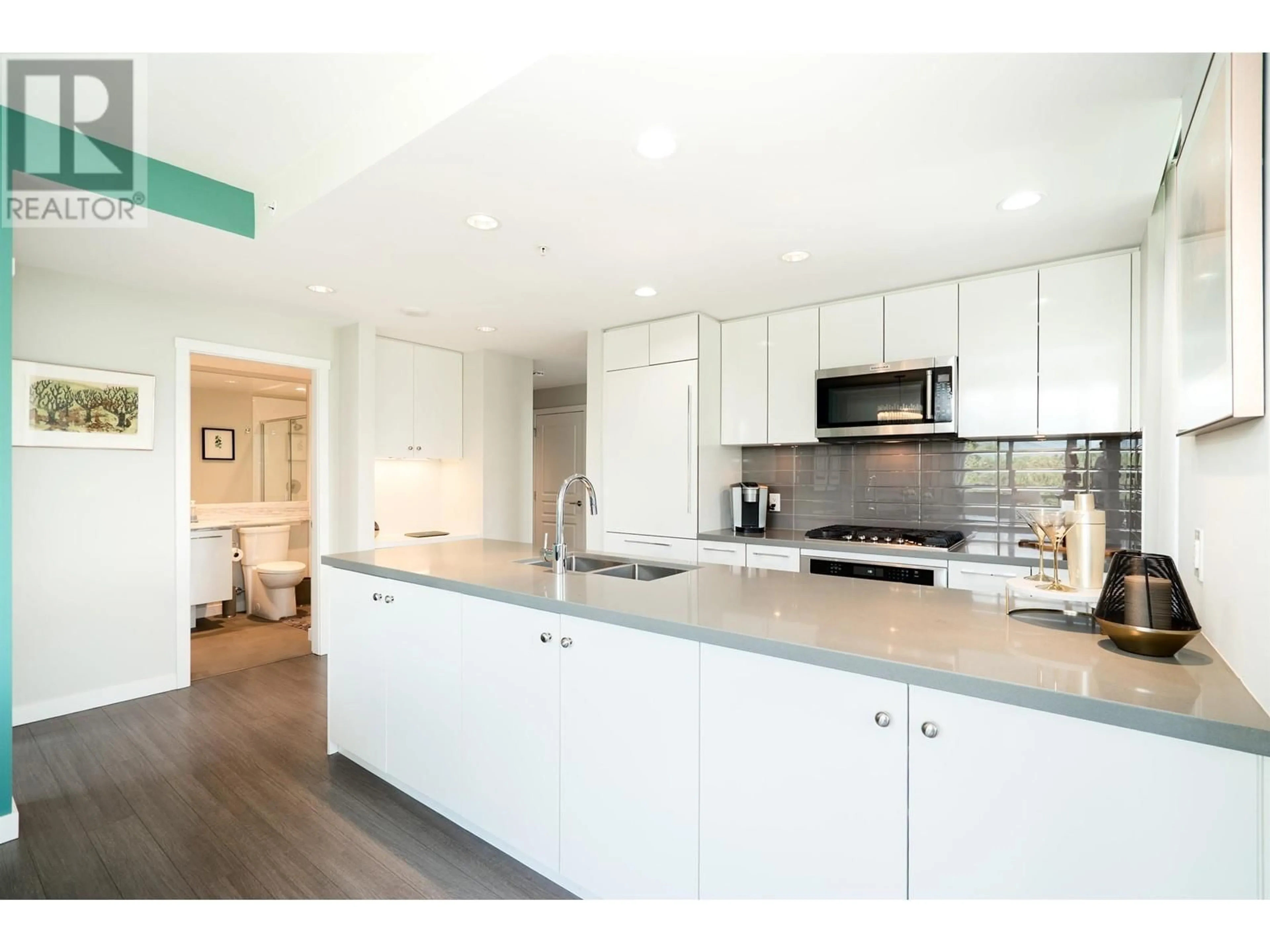 Open concept kitchen, unknown for 808 - 3093 WINDSOR GATE, Coquitlam British Columbia V3B0N2