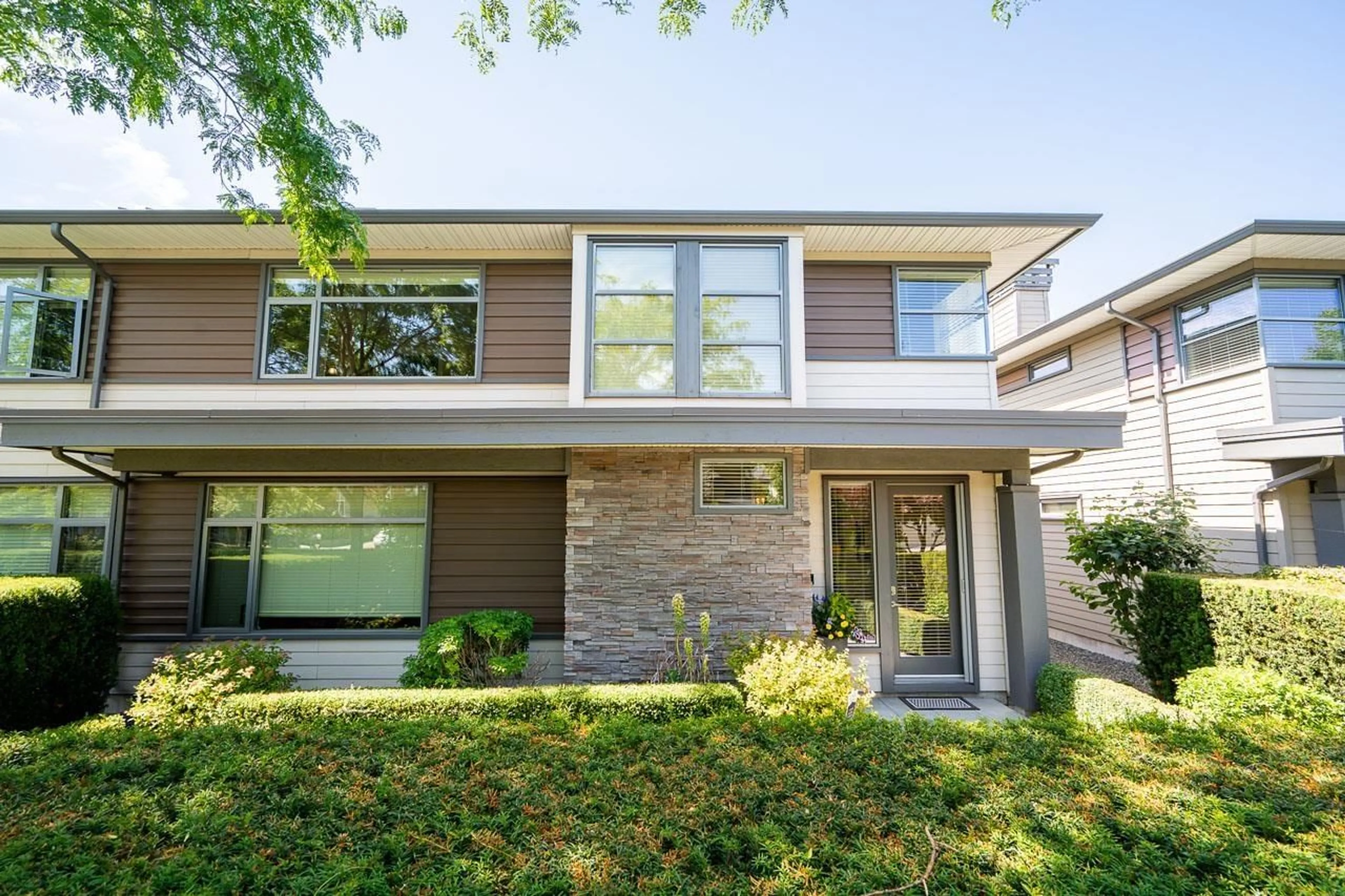 Home with brick exterior material, street for 9 - 2603 162, Surrey British Columbia V3Z2L4