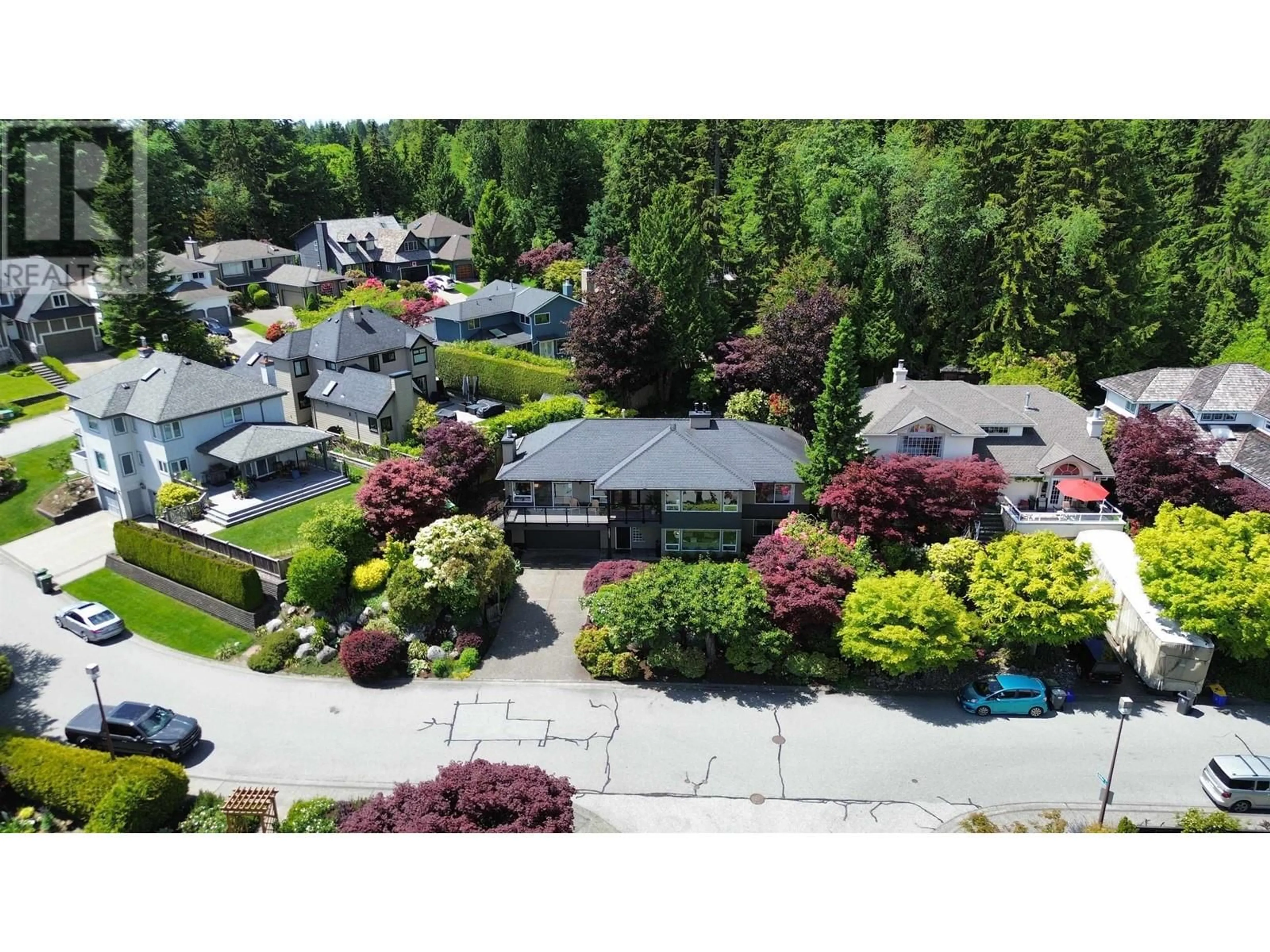 A pic from outside/outdoor area/front of a property/back of a property/a pic from drone, unknown for 1651 COLDWELL ROAD, North Vancouver British Columbia V7G2N8