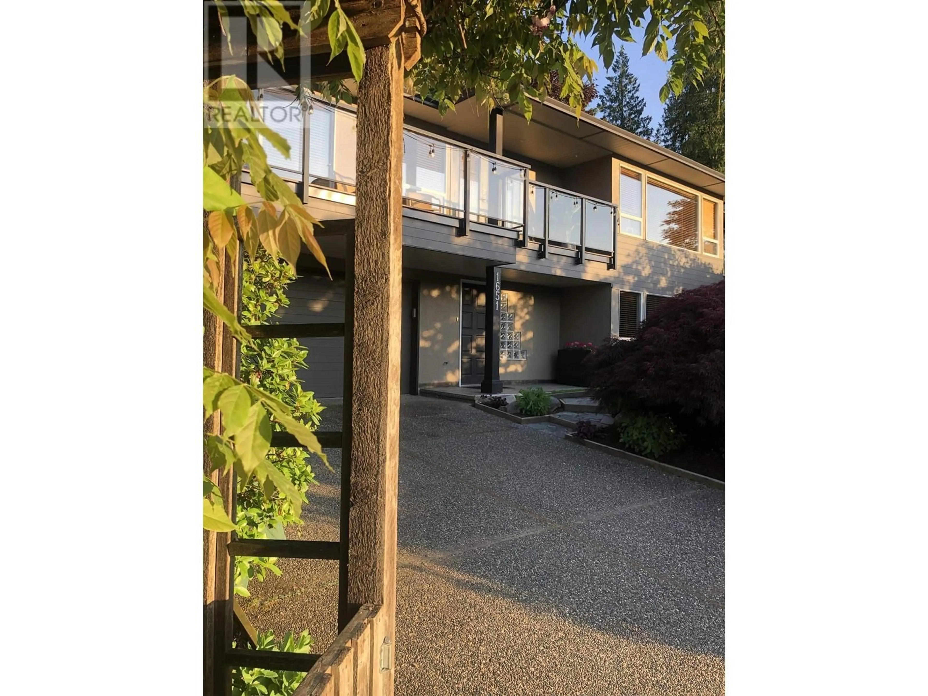 Unknown for 1651 COLDWELL ROAD, North Vancouver British Columbia V7G2N8