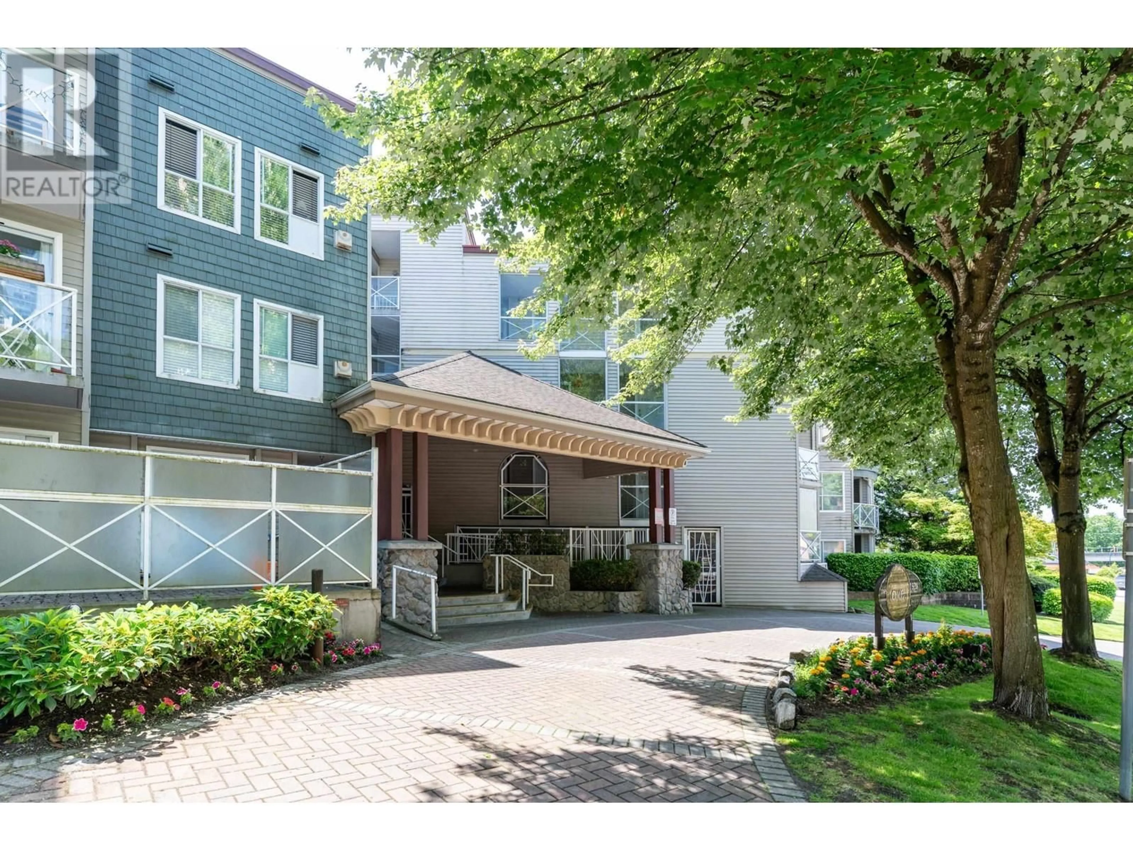Patio, street for 404 - 528 ROCHESTER AVENUE, Coquitlam British Columbia V3K2T9