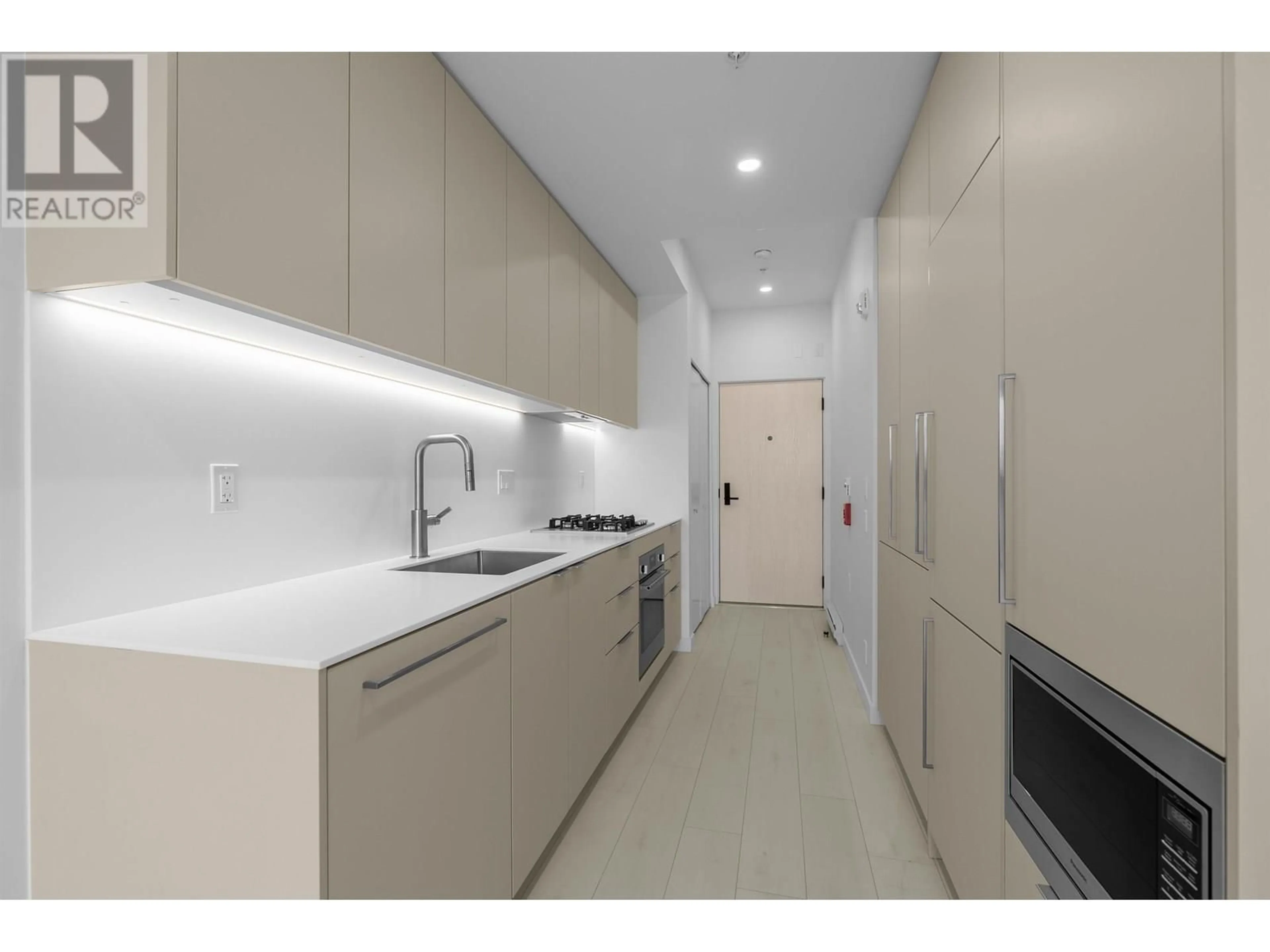 Standard kitchen, unknown for 306 - 1120 GEORGIA STREET, Vancouver British Columbia V6A0K2