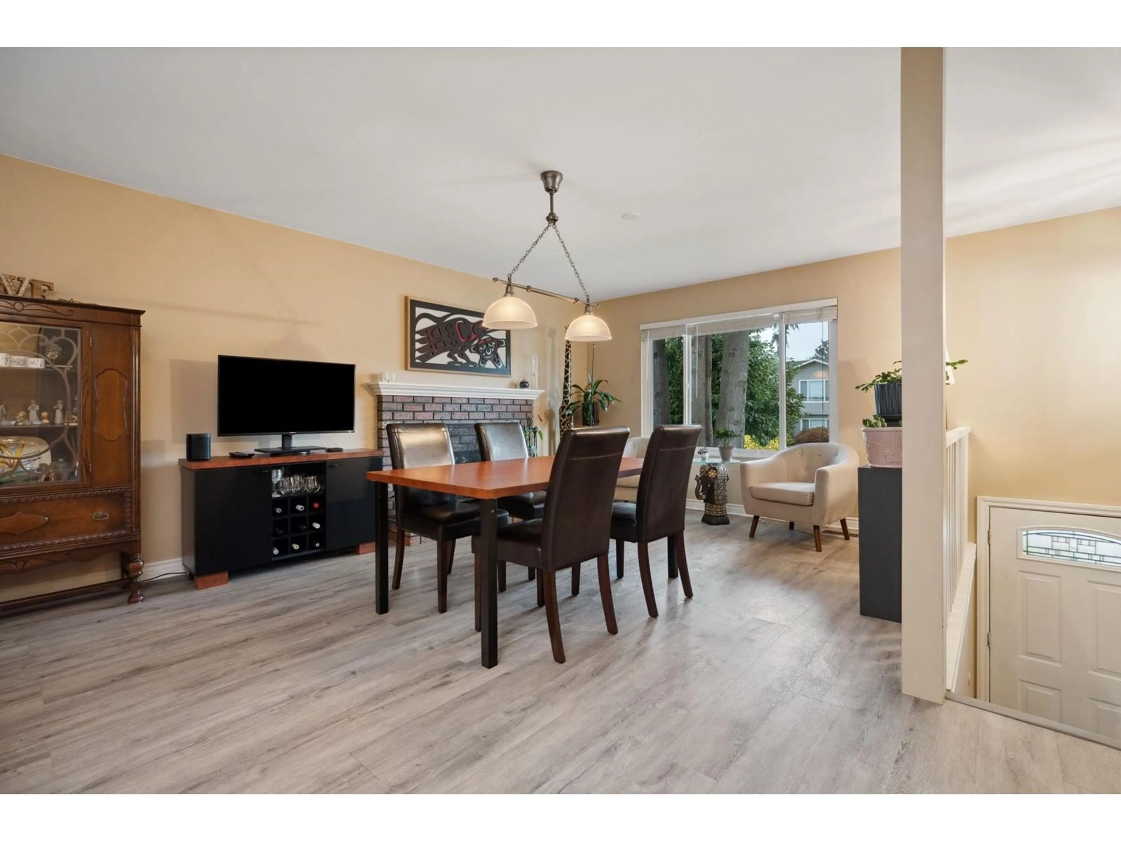 Unknown for 2904 WIGGINS, Langley British Columbia V2Y1E9