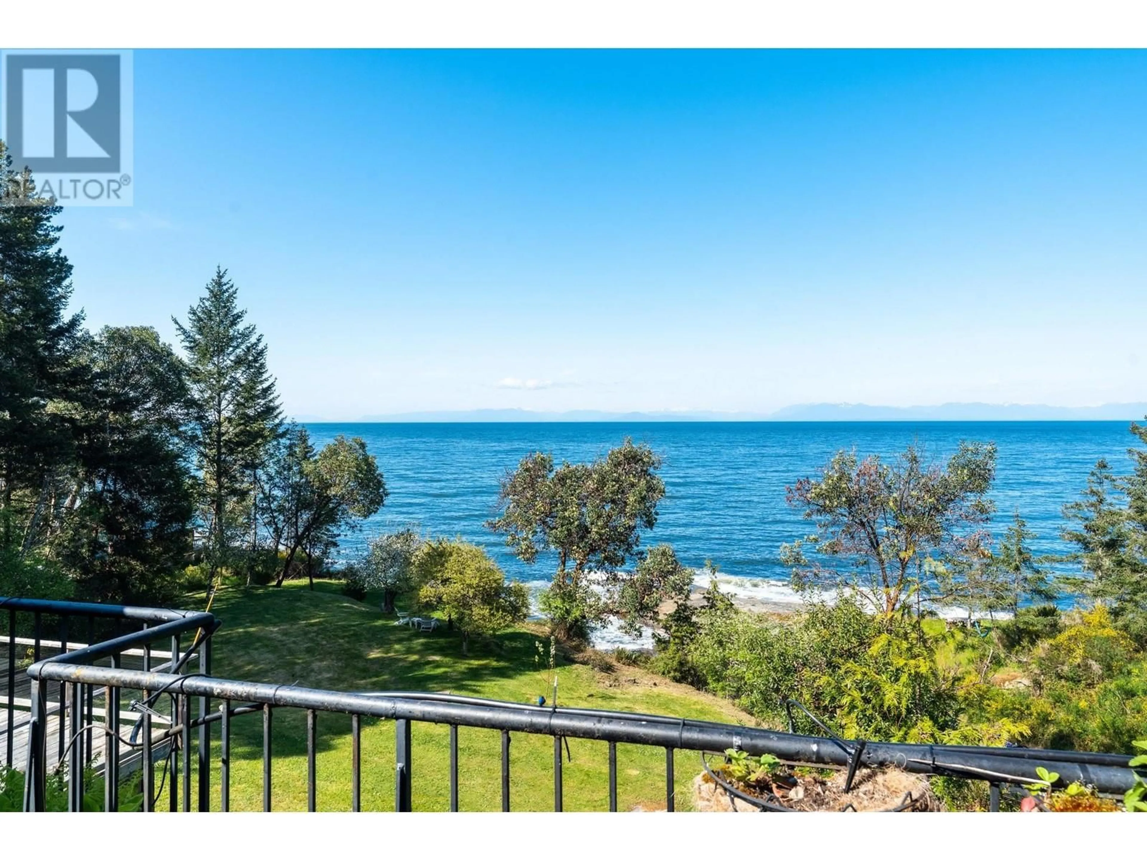 A pic from outside/outdoor area/front of a property/back of a property/a pic from drone, water/lake/river/ocean view for 474 STICKS ALLISON ROAD, Galiano Island British Columbia V0N1P0