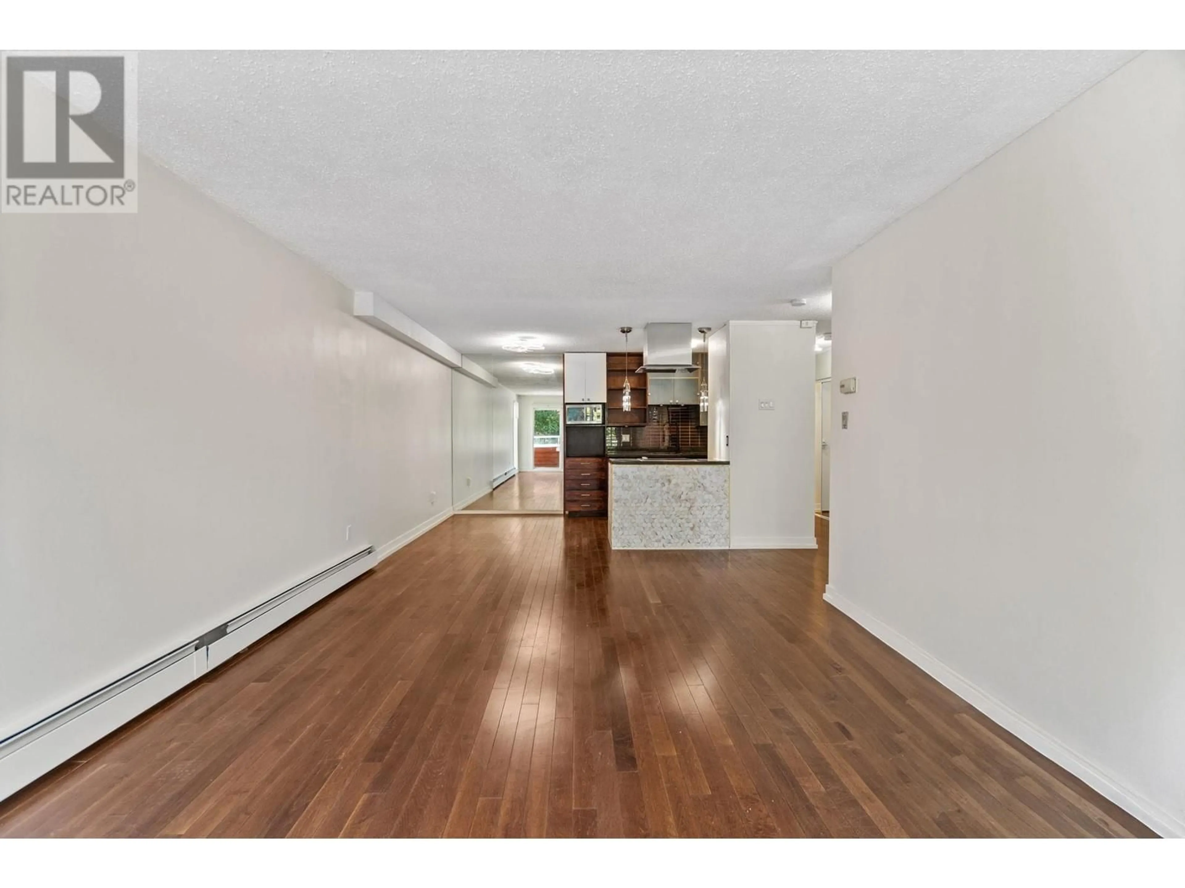 Unknown for 202 - 250 1ST STREET, North Vancouver British Columbia V7M1B4