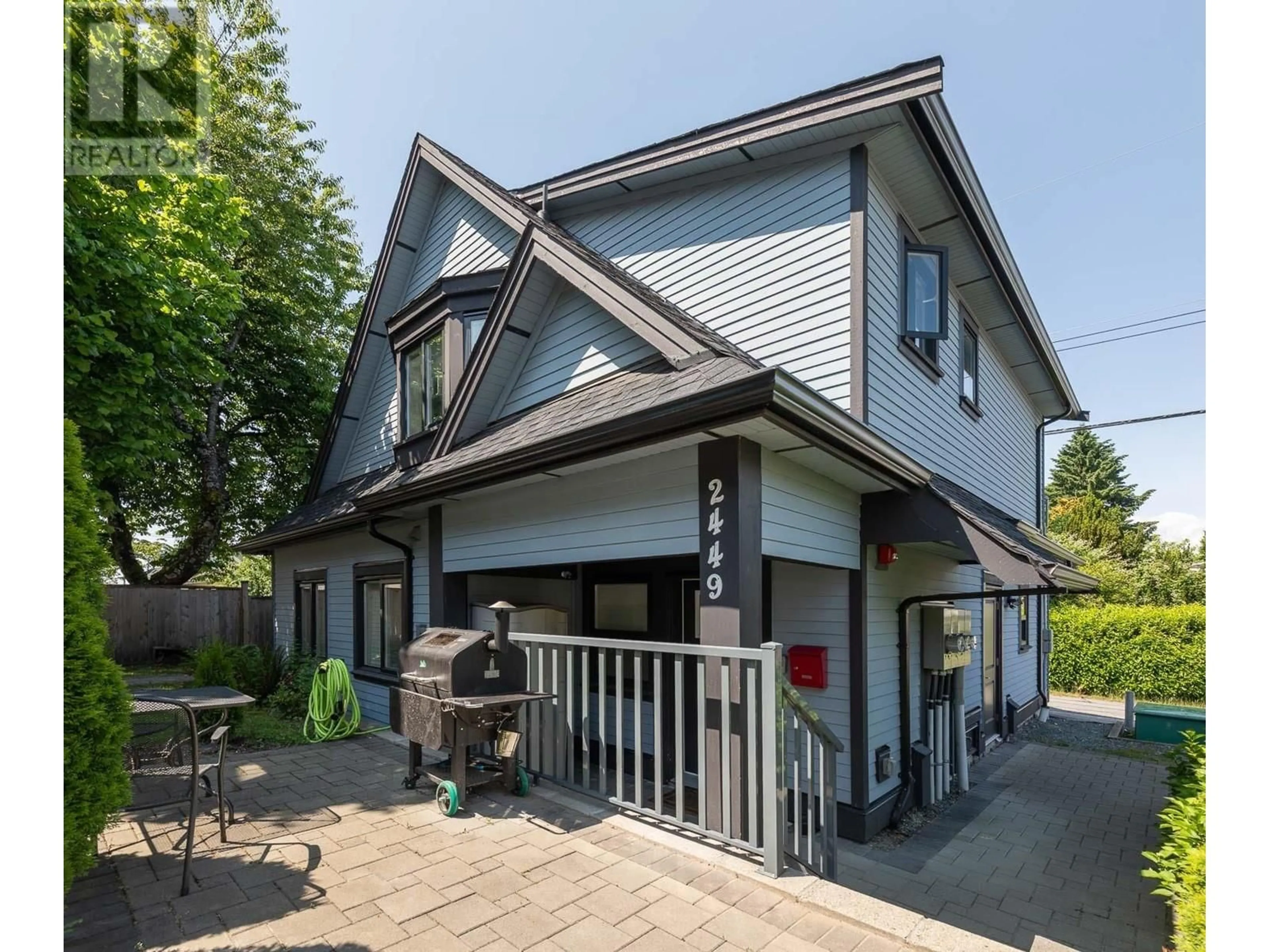 Unknown for 2449 40TH AVENUE, Vancouver British Columbia V5R2V6