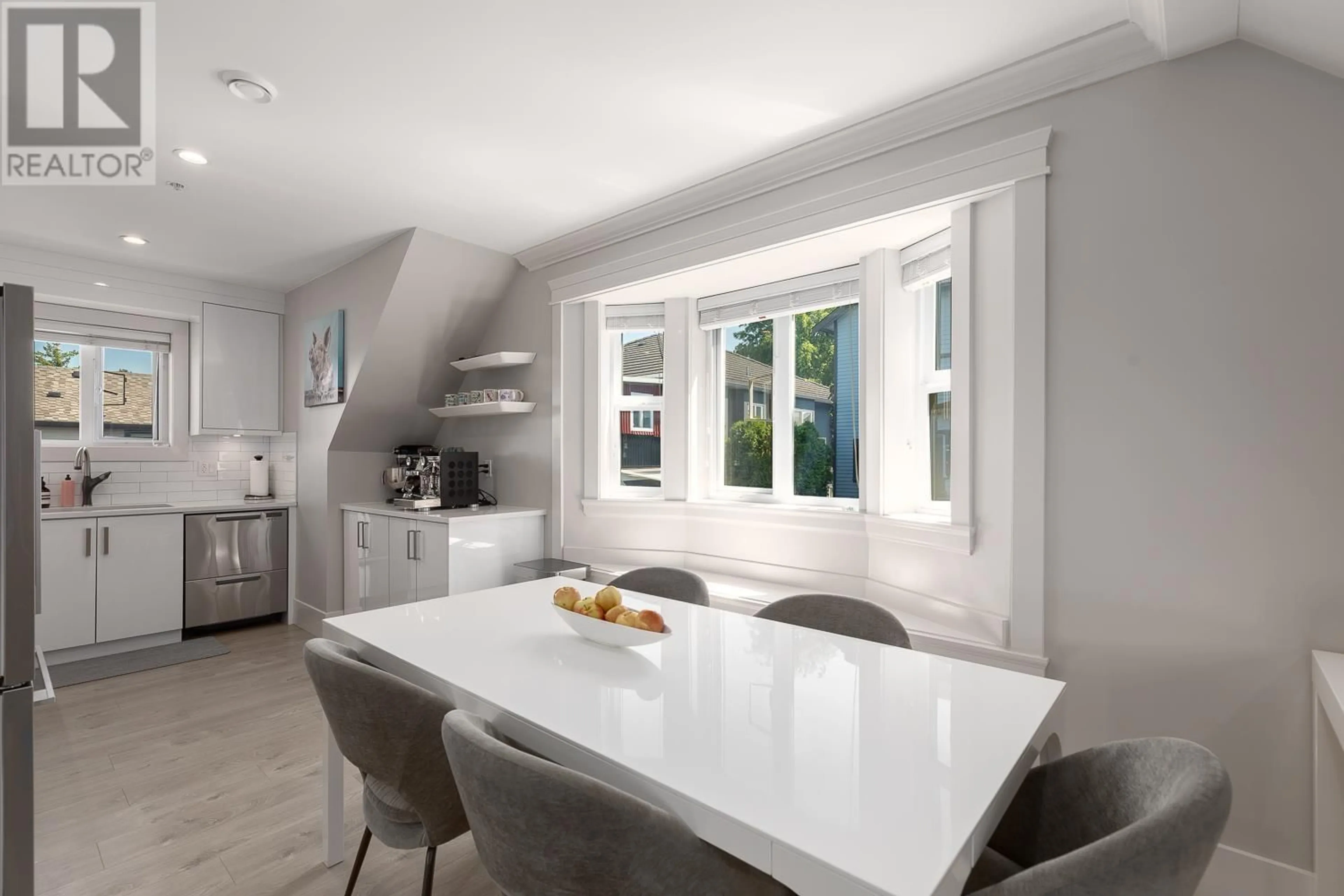 Open concept kitchen, unknown for 2449 40TH AVENUE, Vancouver British Columbia V5R2V6