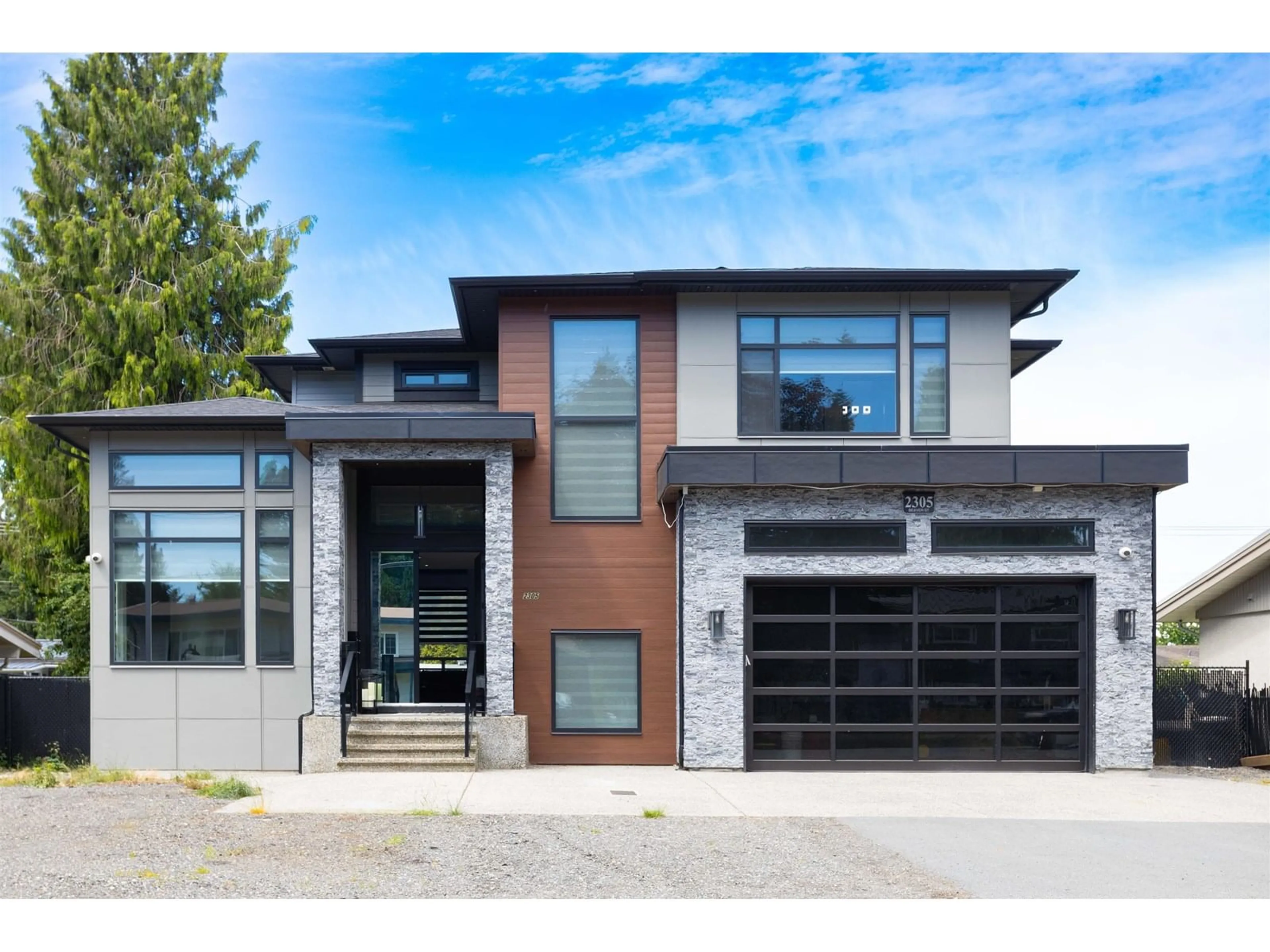 Home with brick exterior material, street for 2305 BEAVER, Abbotsford British Columbia V2T3C9
