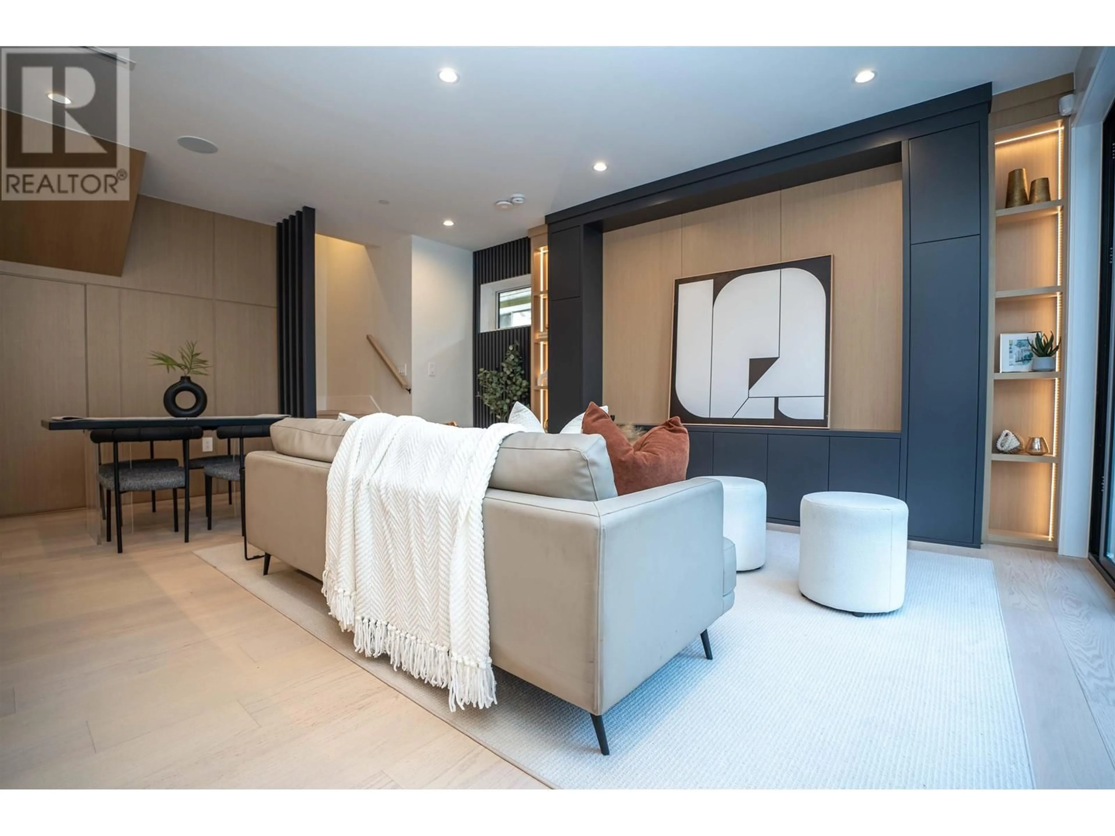 Living room with furniture, unknown for #1 - 2522 15TH AVENUE, Vancouver British Columbia V5M2K1