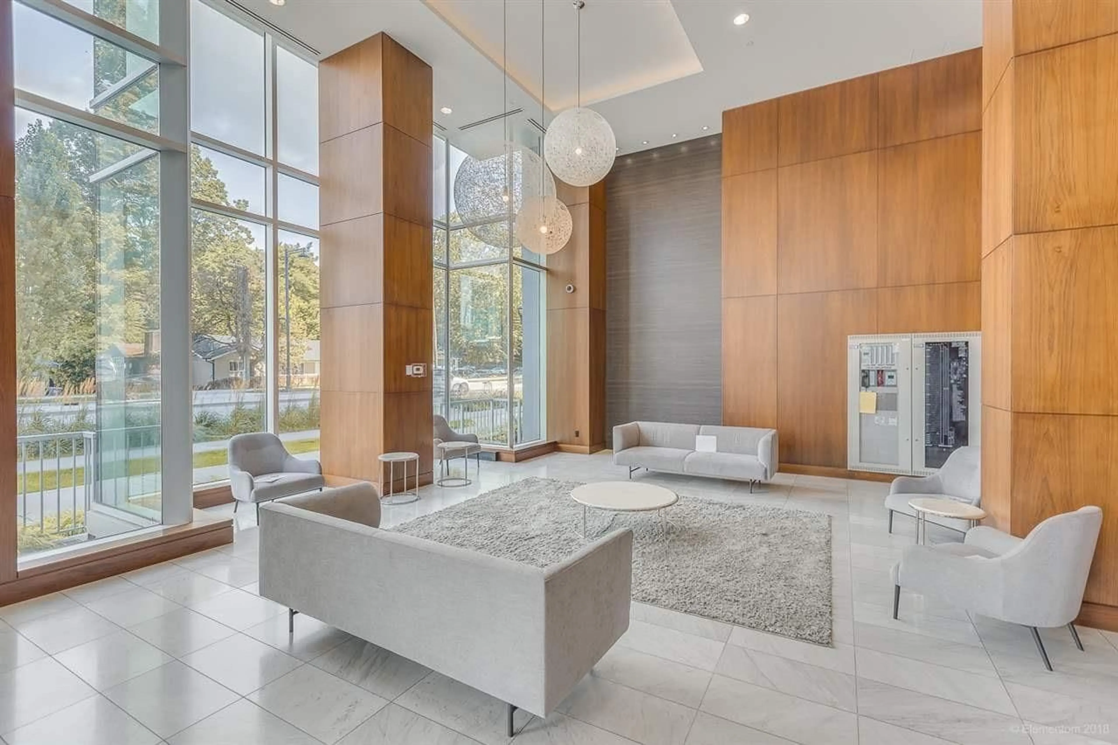 Lobby for 1808 - 13696 100, Surrey British Columbia V3T0L5