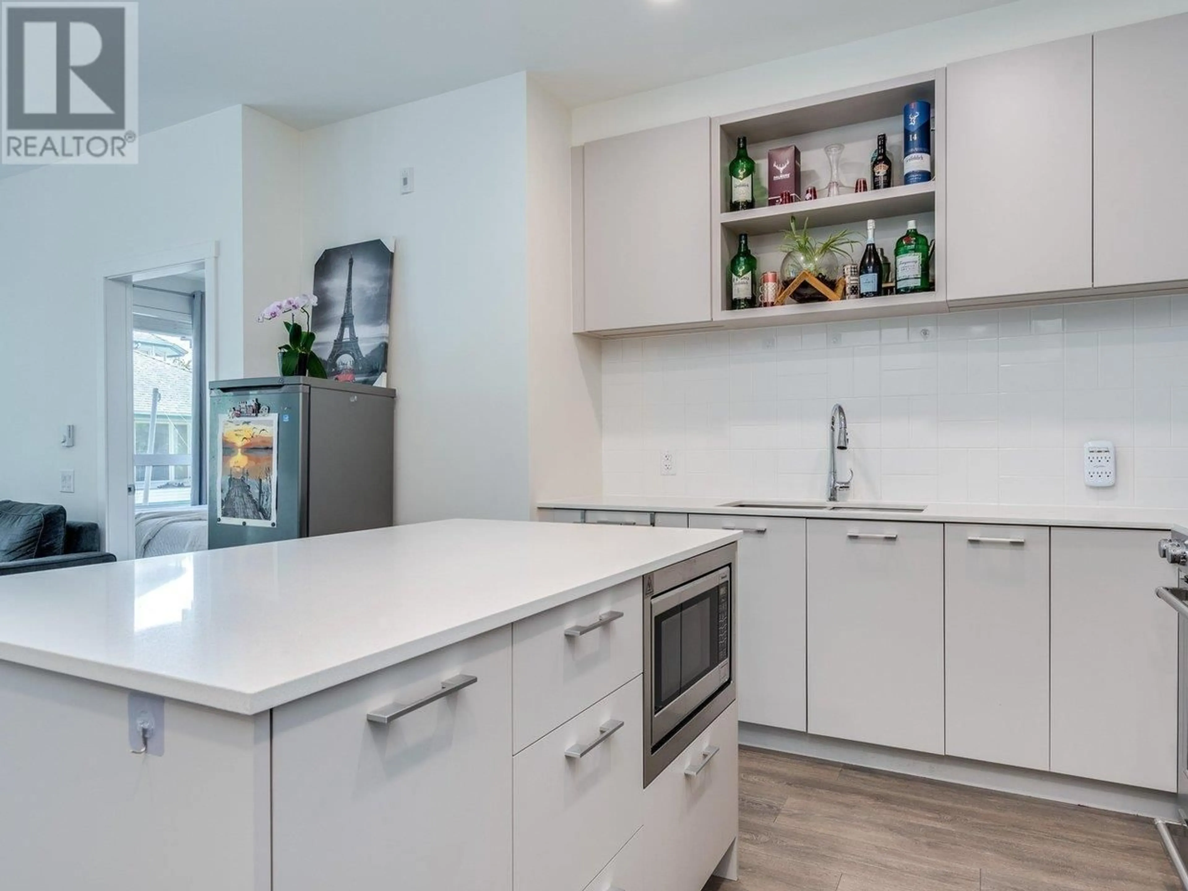 Contemporary kitchen, unknown for 207 - 721 ANSKAR COURT, Coquitlam British Columbia V3J0L4