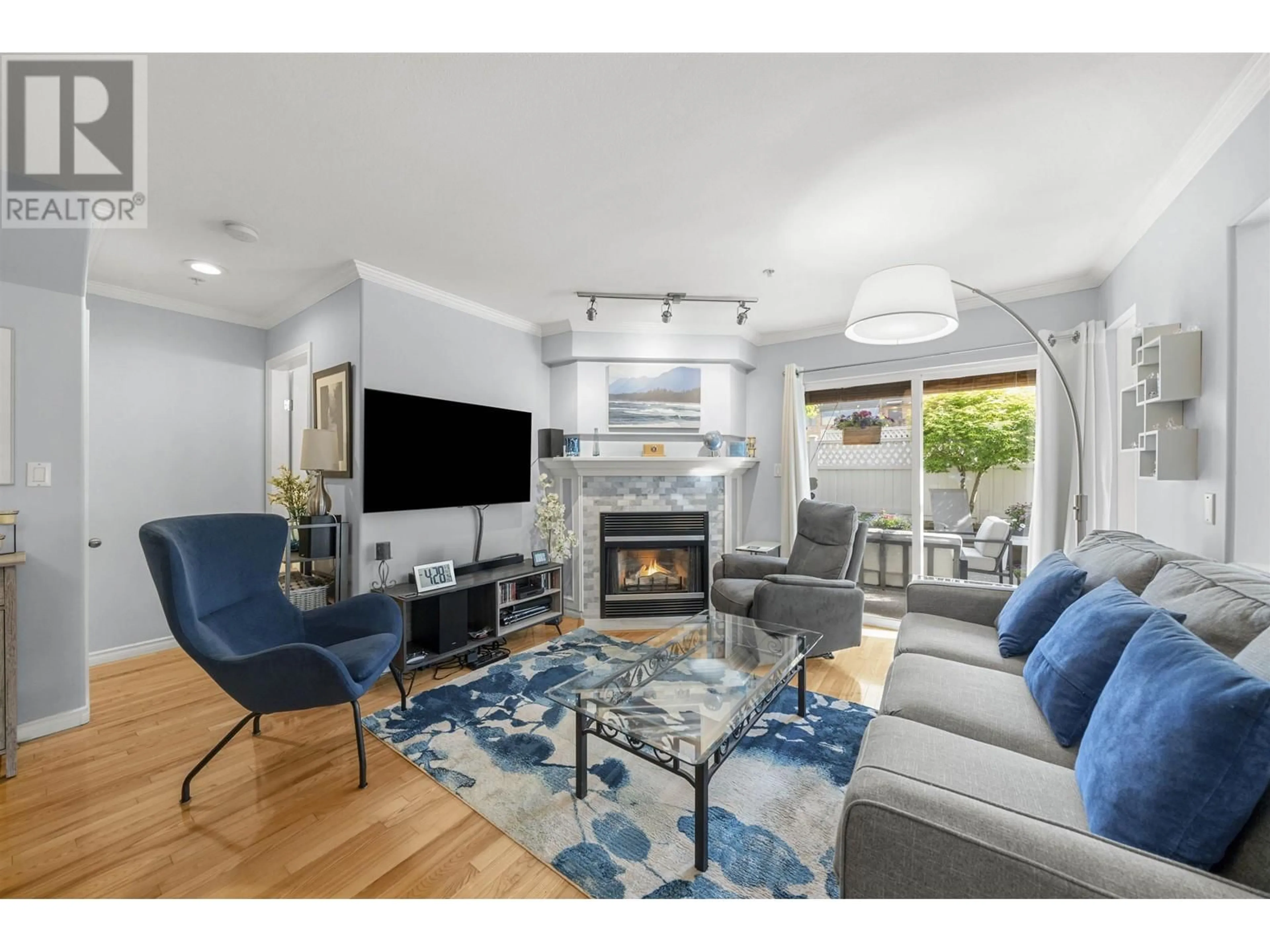Living room with furniture, unknown for E - 4420 ALBERT STREET, Burnaby British Columbia V5C2G2