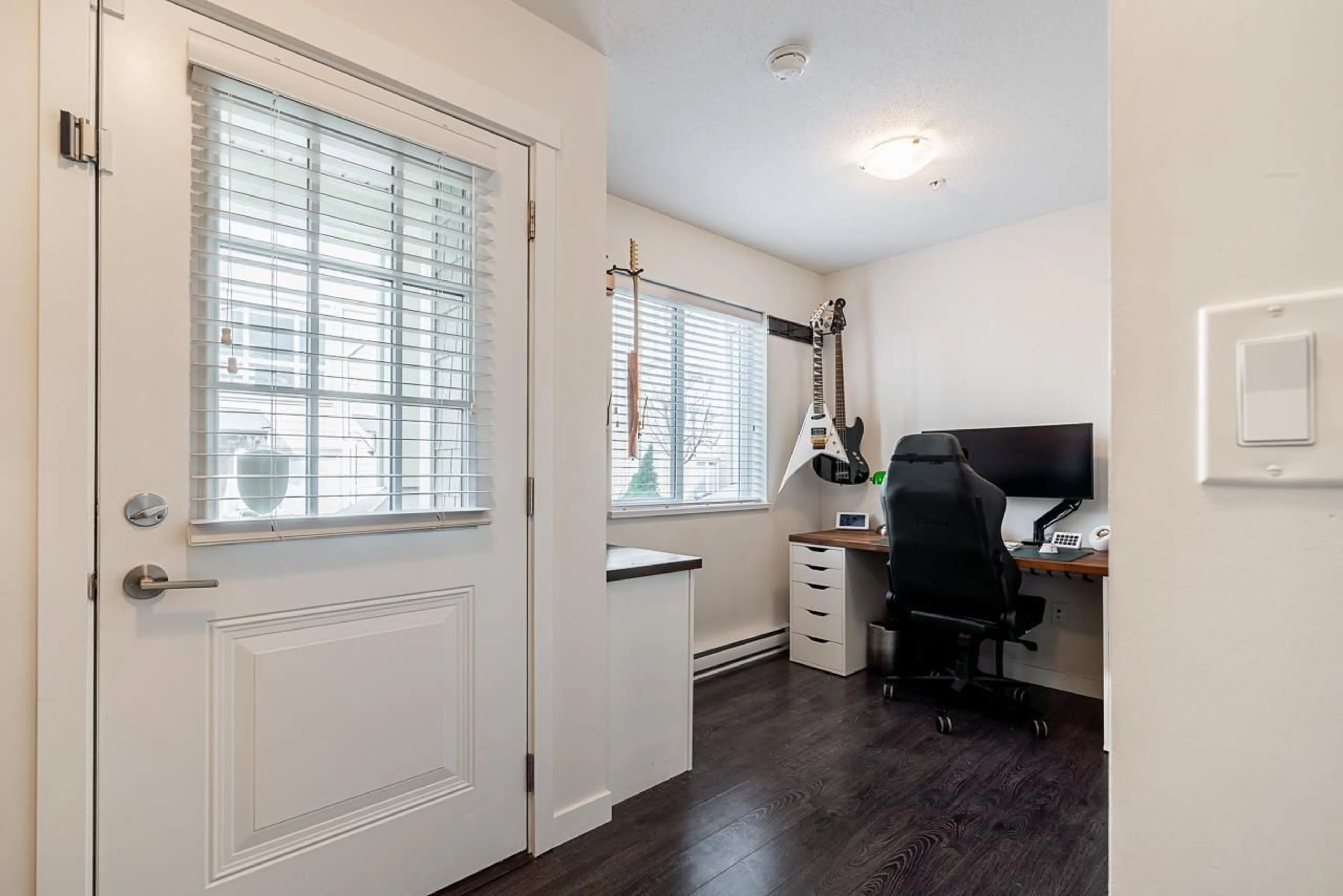 A pic of a room for 105 - 7848 209, Langley British Columbia V2Y0M4