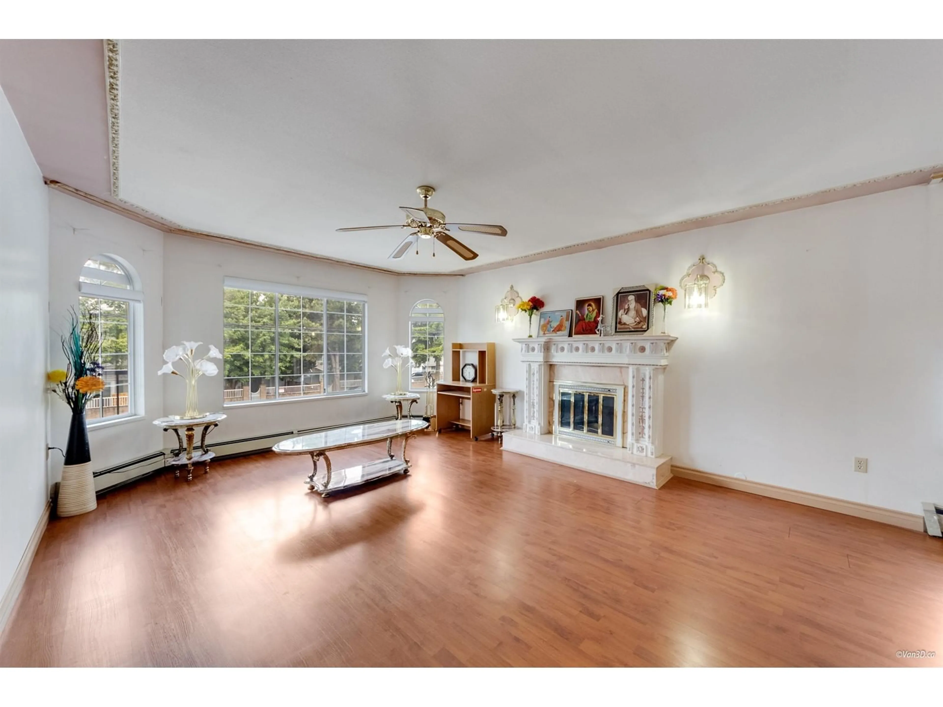 A pic of a room for 7976 122, Surrey British Columbia V3W3S7