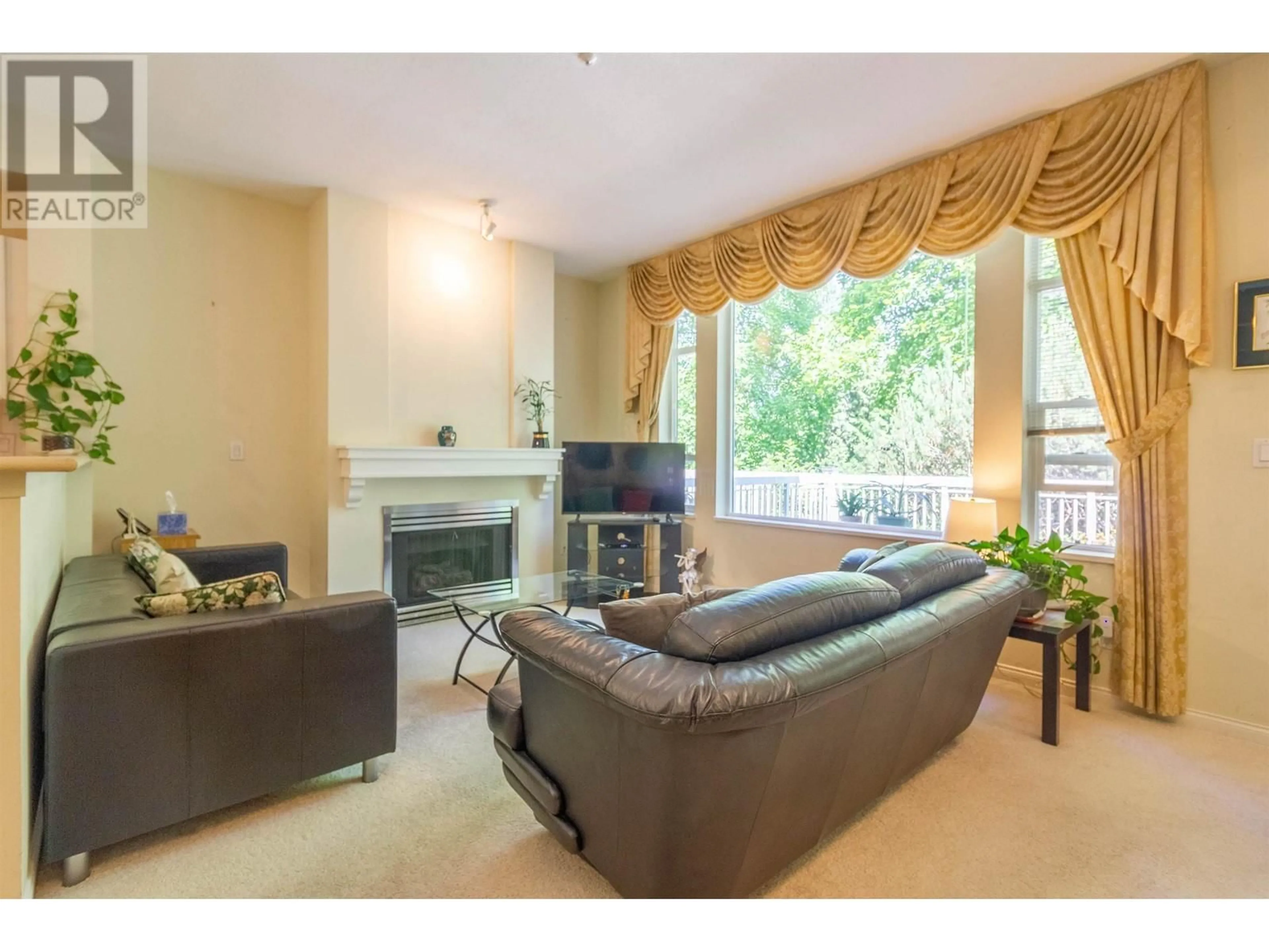 Living room with furniture, unknown for 3 - 3033 TERRAVISTA PLACE, Port Moody British Columbia V3H5A3