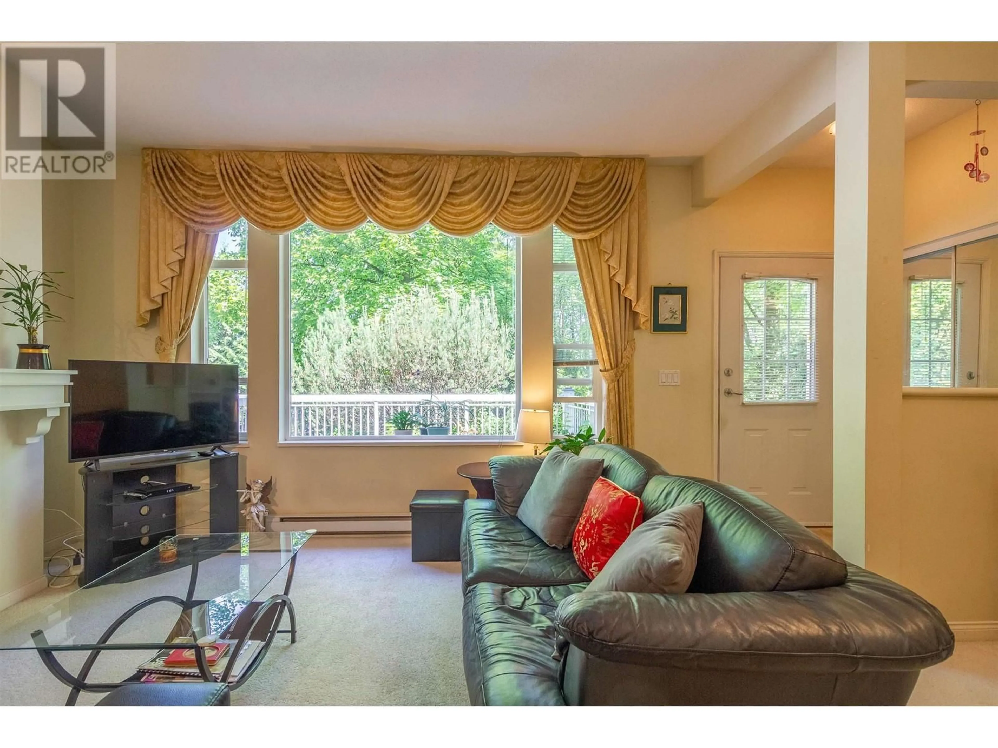 Living room with furniture, unknown for 3 - 3033 TERRAVISTA PLACE, Port Moody British Columbia V3H5A3