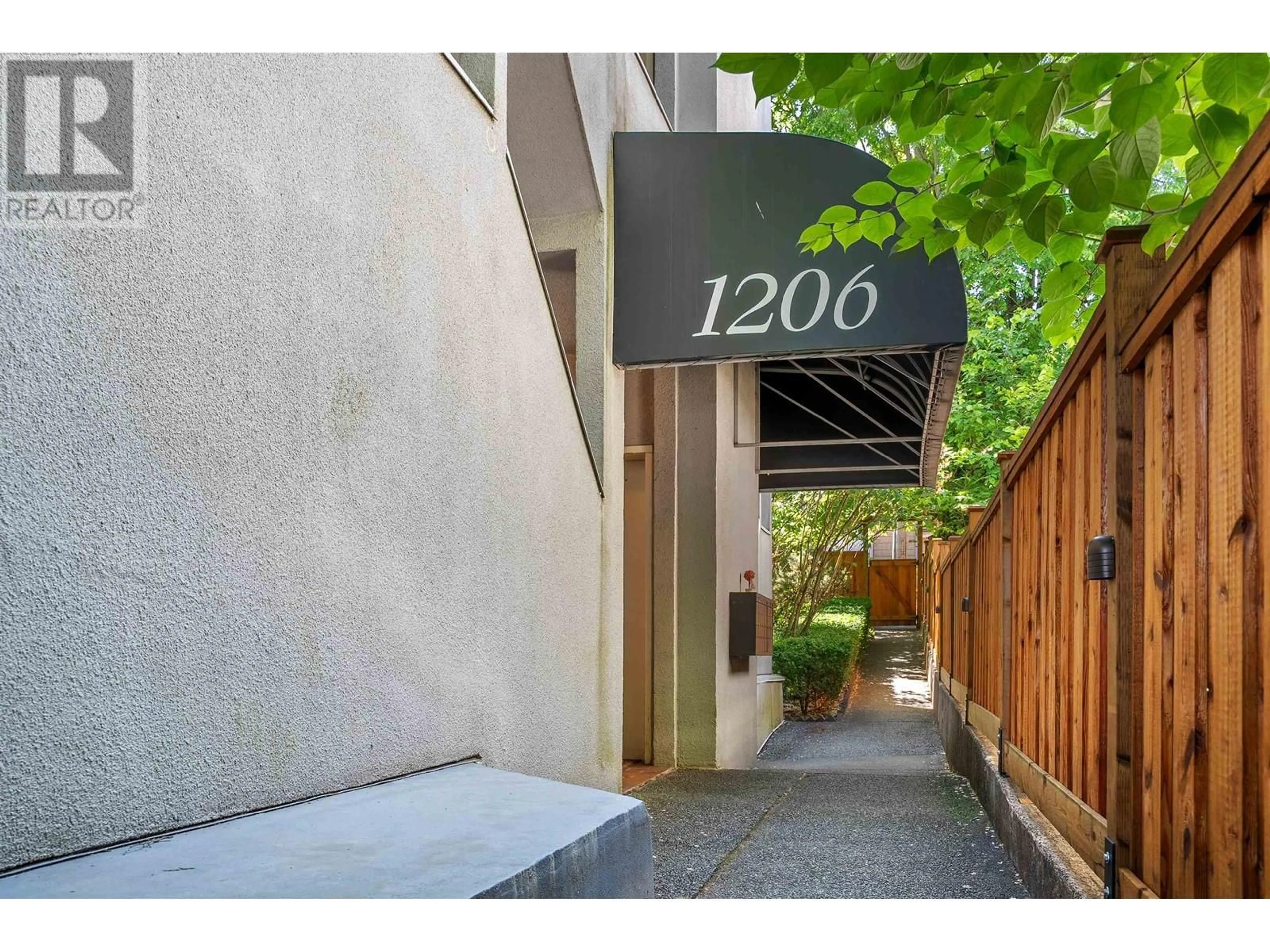 Unknown for 101 - 1206 14TH AVENUE, Vancouver British Columbia V6H1P9