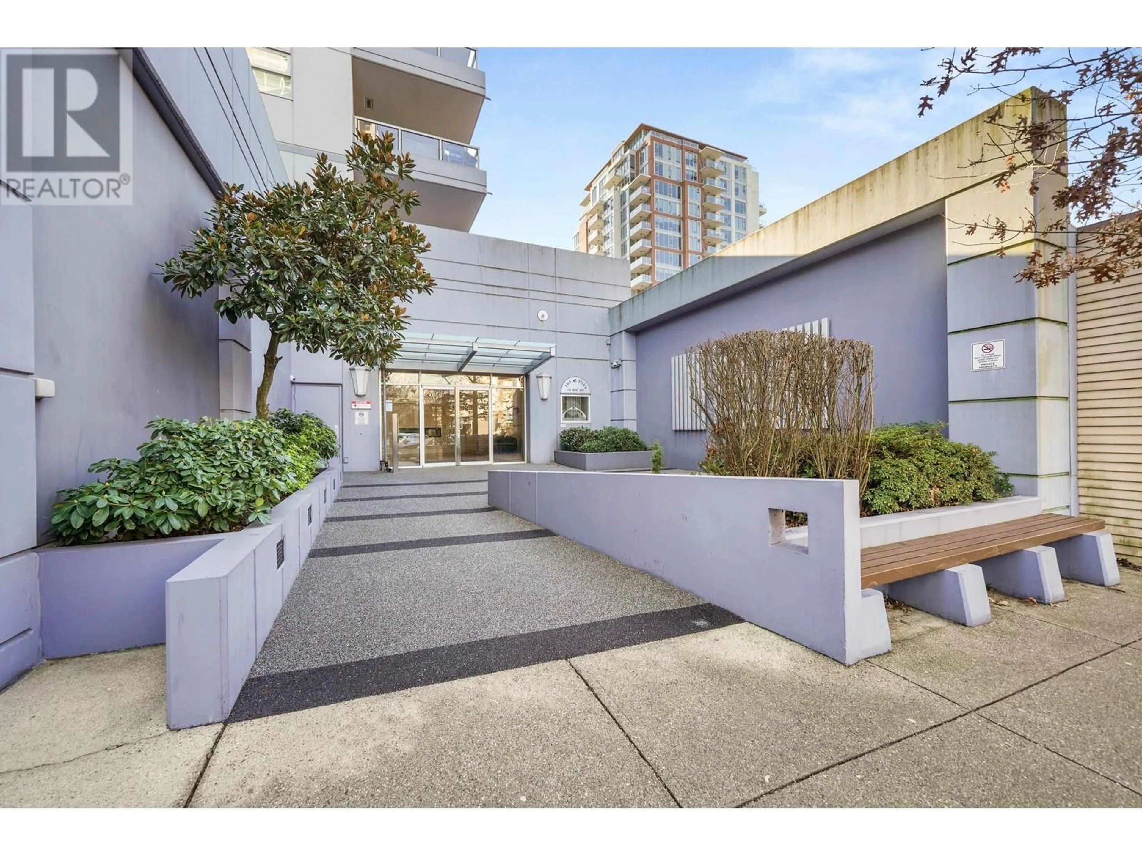 Unknown for 403 - 121 16TH STREET, North Vancouver British Columbia V7M3P4