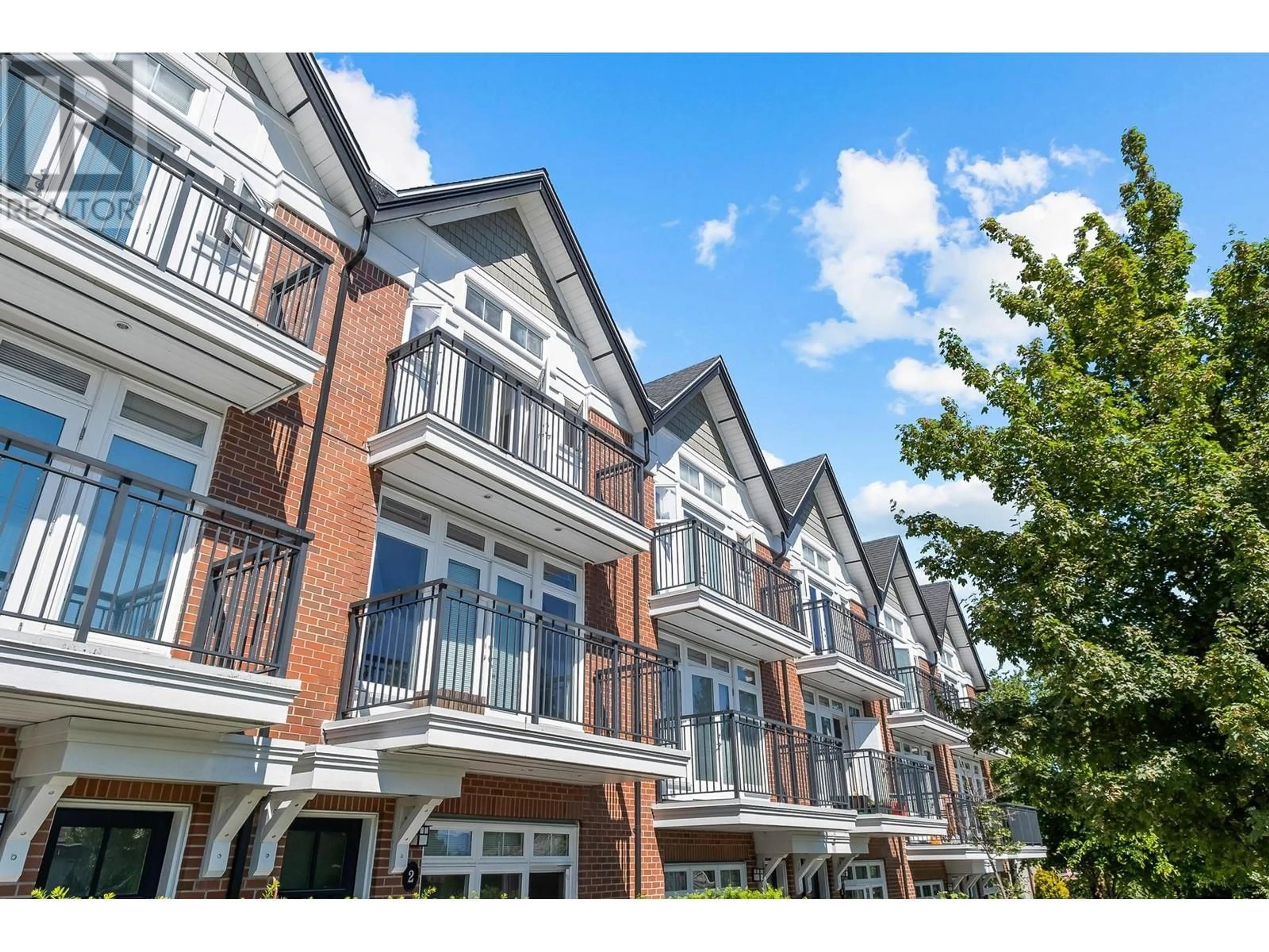Unknown for 15 - 5655 CHAFFEY AVENUE, Burnaby British Columbia V5H2S1