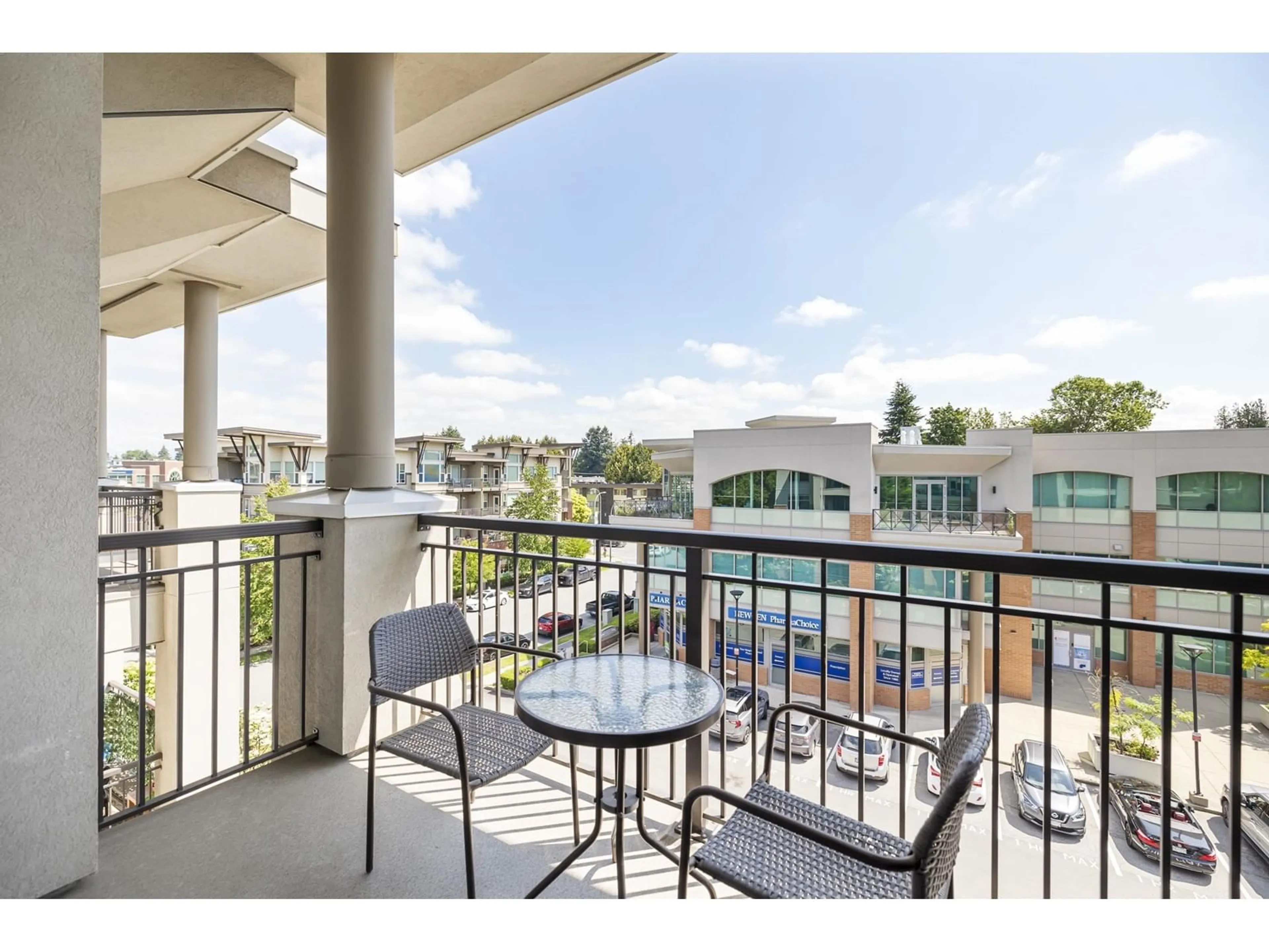 Balcony in the apartment, water/lake/river/ocean view for 406 - 33546 HOLLAND, Abbotsford British Columbia V2S0C1