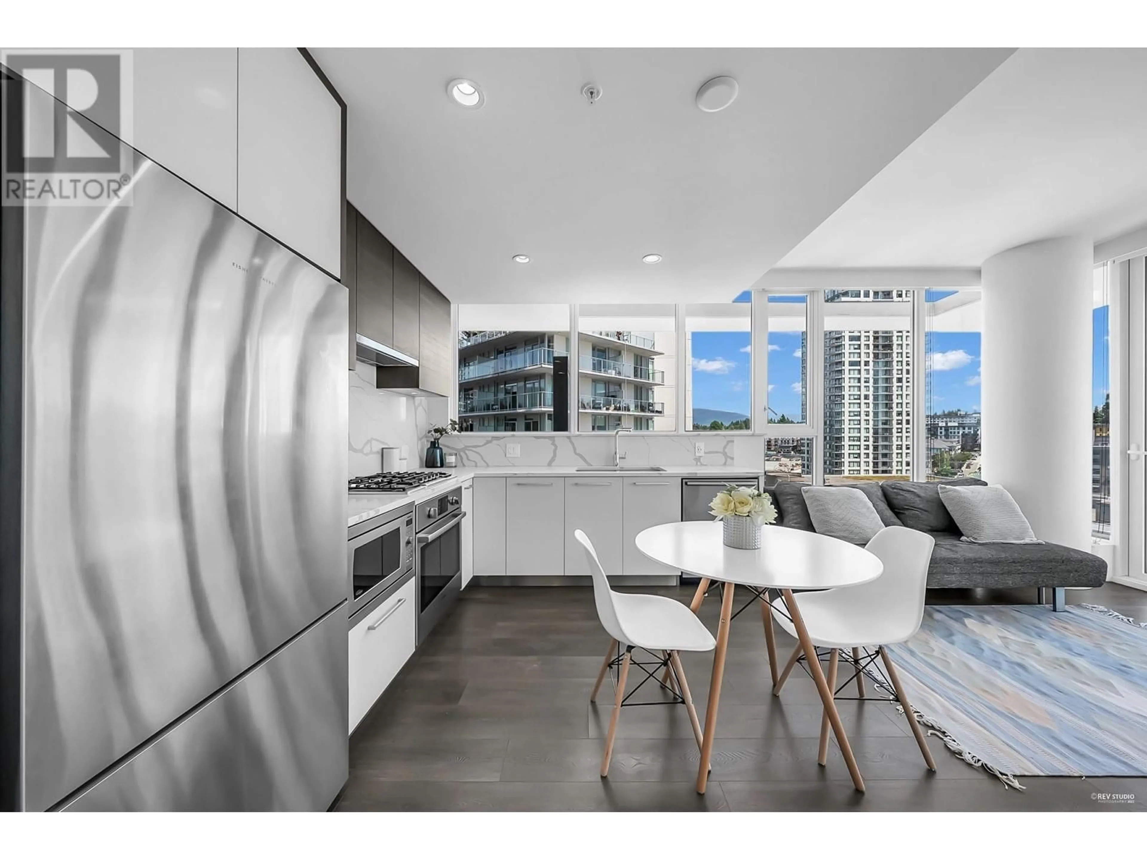 Open concept kitchen, unknown for 807 - 567 CLARKE ROAD, Coquitlam British Columbia V3J0K7