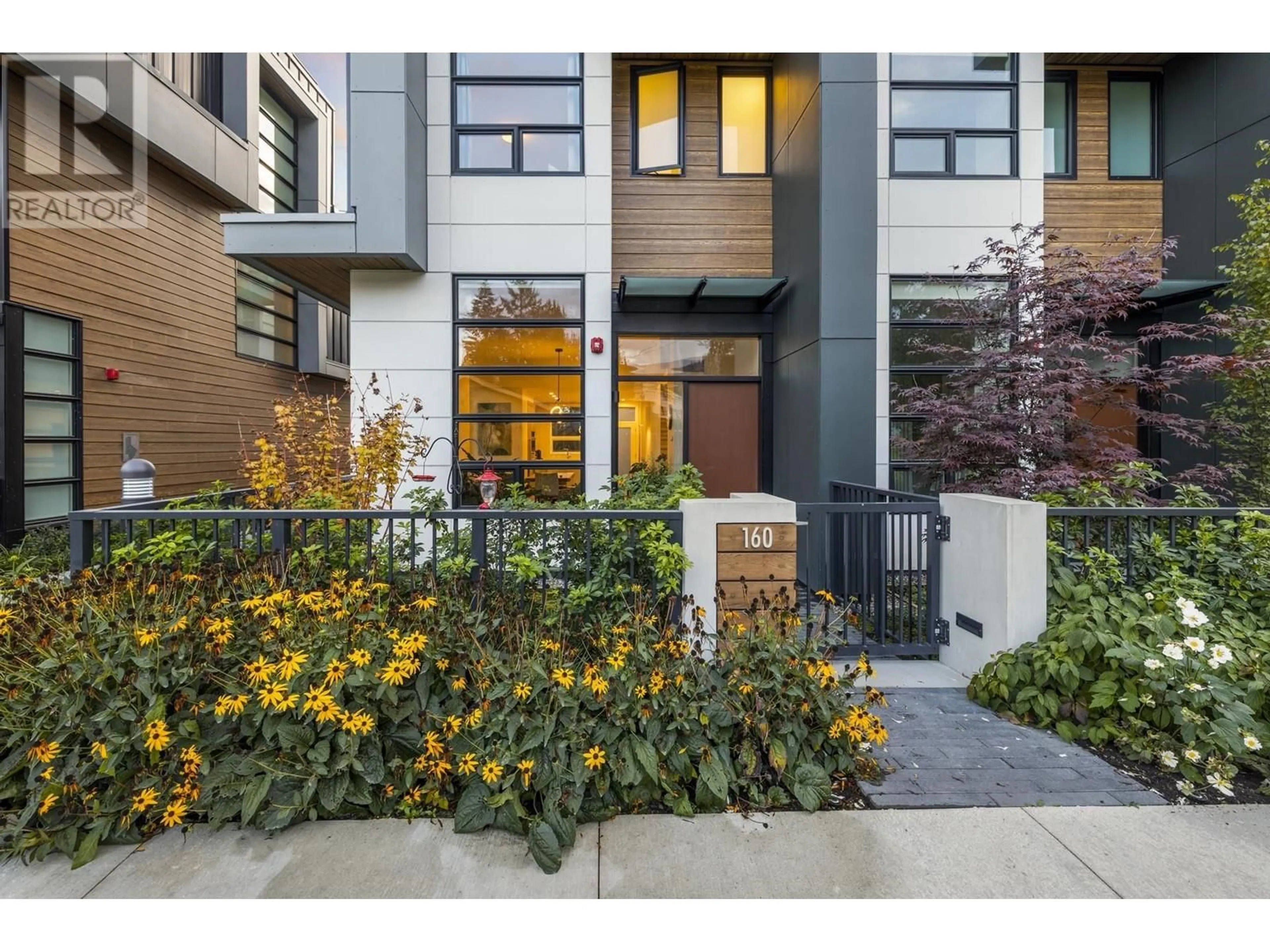 Unknown for 160 - 2060 CURLING ROAD, North Vancouver British Columbia V7P0E1