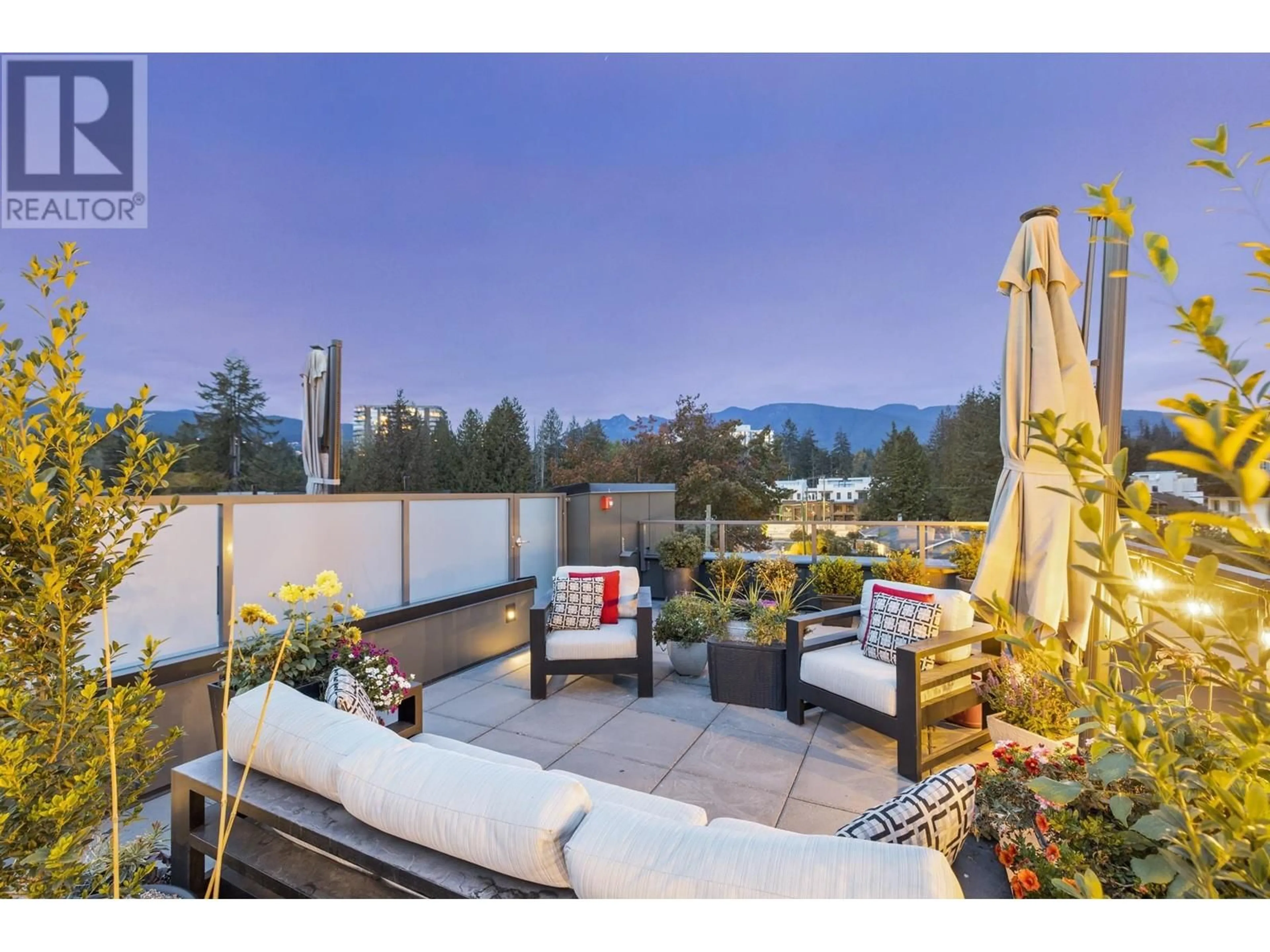 Patio, mountain view for 160 - 2060 CURLING ROAD, North Vancouver British Columbia V7P0E1