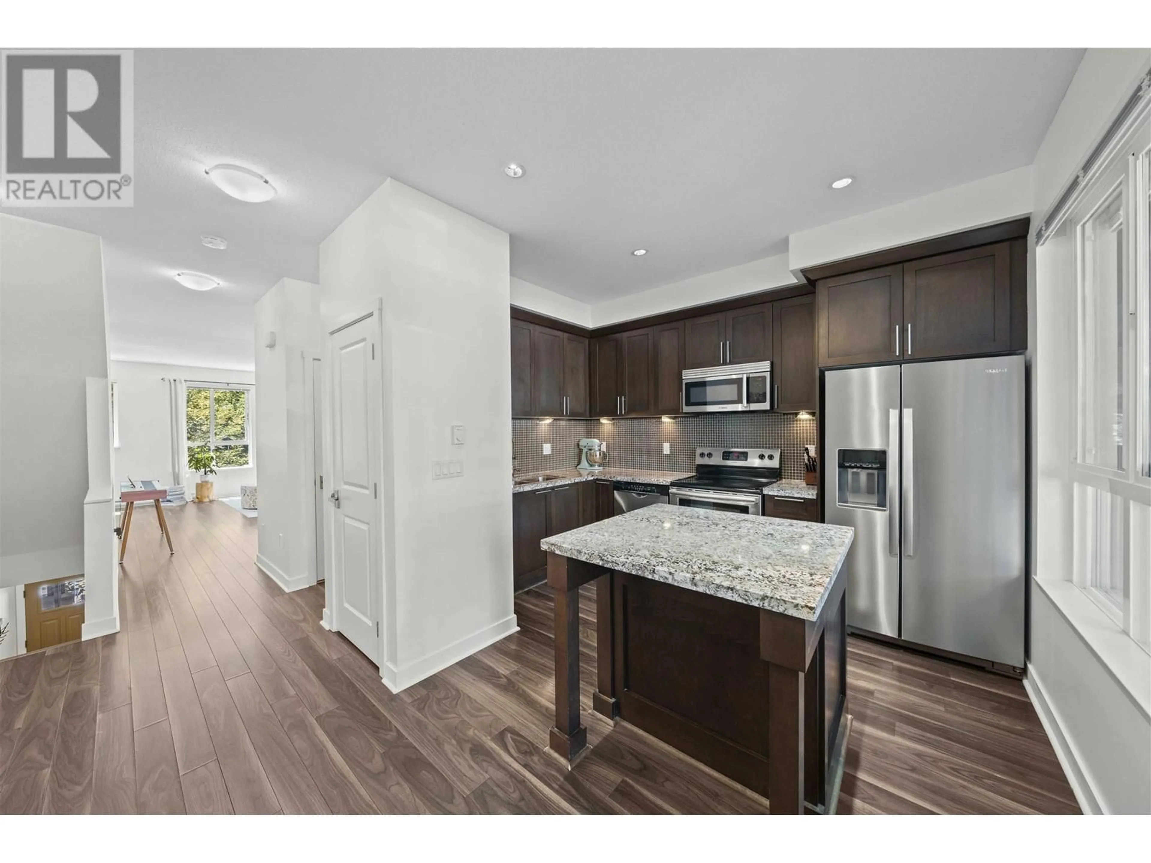 Open concept kitchen, unknown for 108 - 1480 SOUTHVIEW STREET, Coquitlam British Columbia V3E0G5