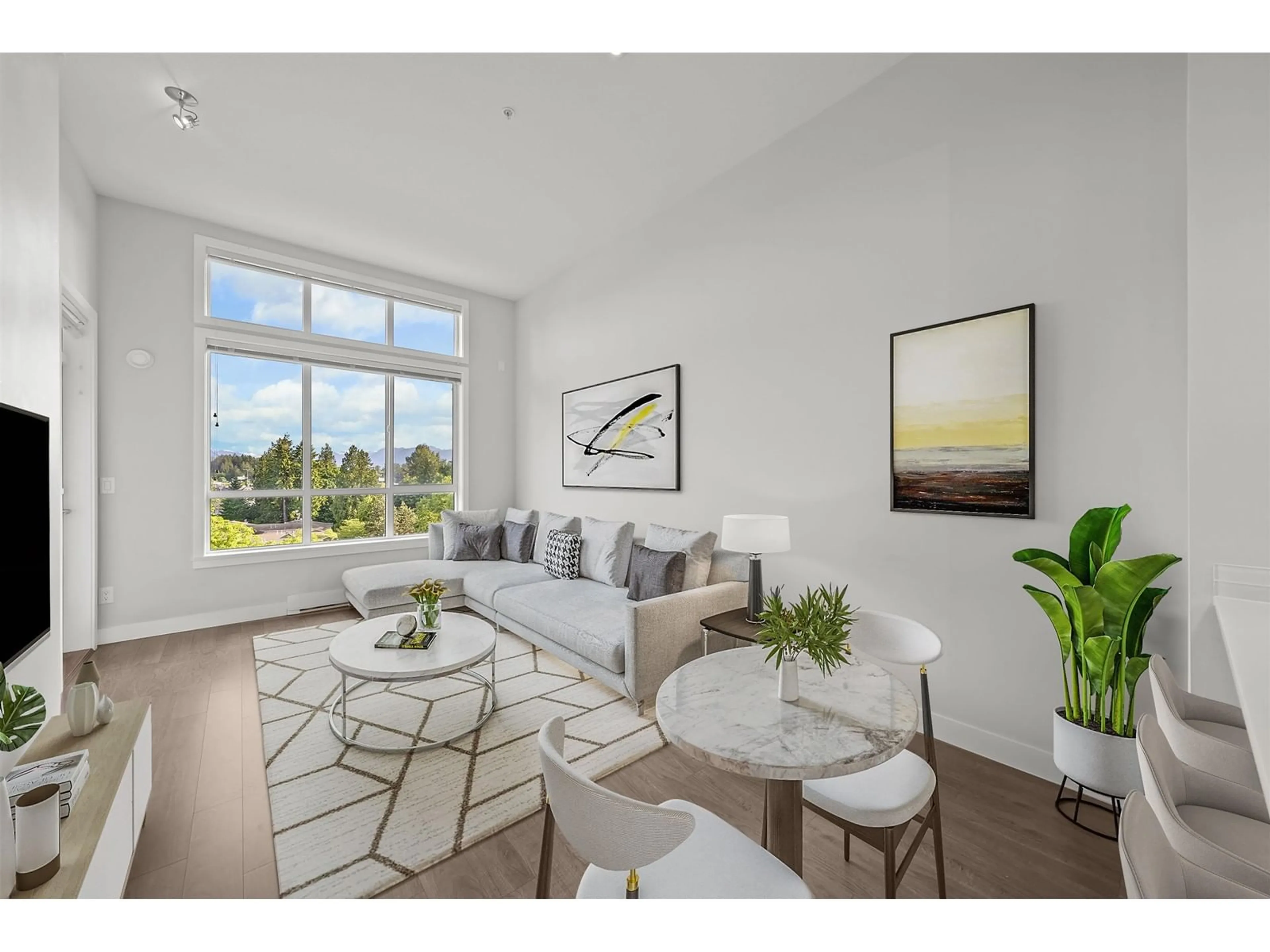 Living room with furniture, unknown for 502 - 15388 105, Surrey British Columbia V3R0C4