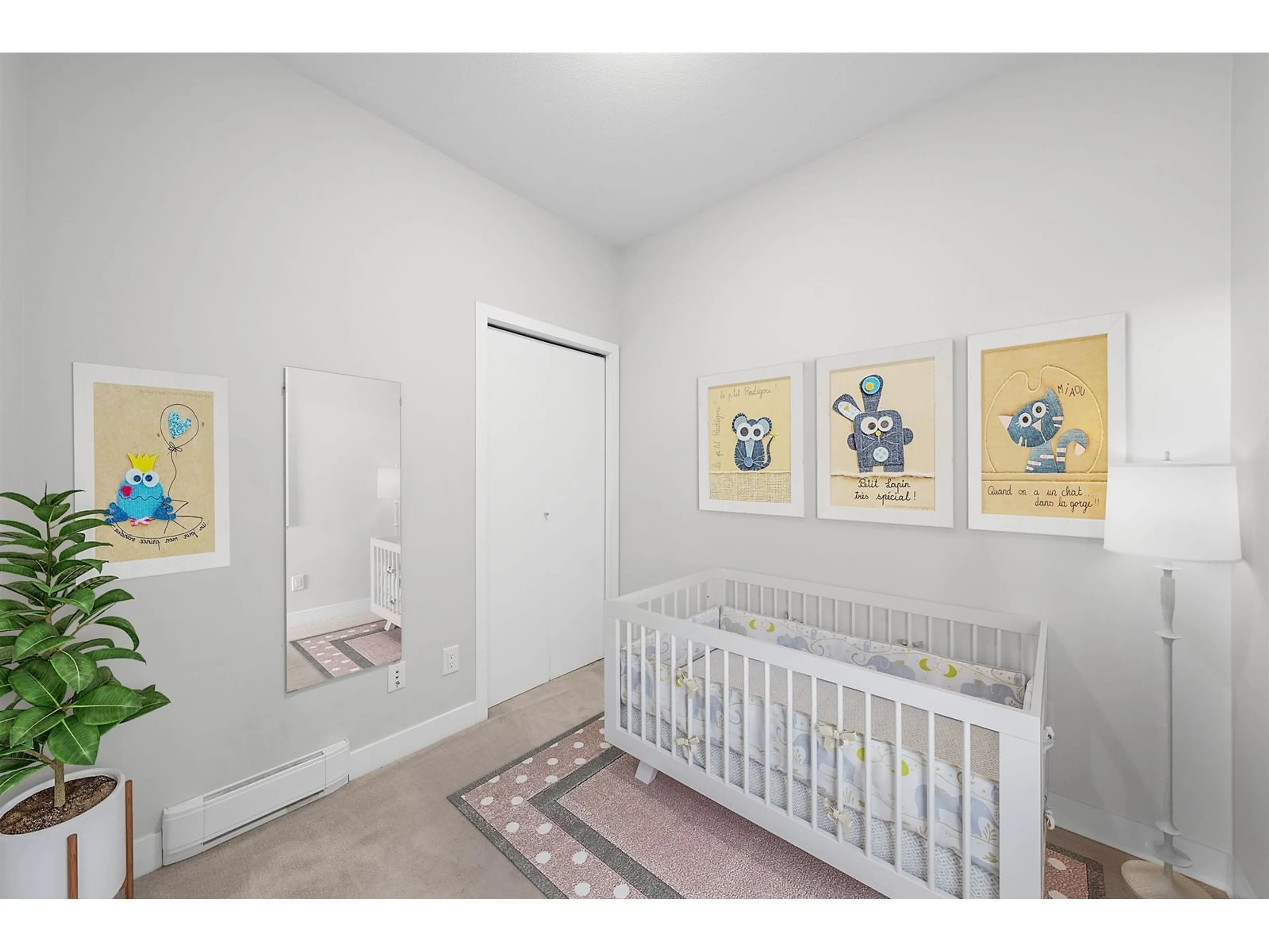 A pic of a room for 502 - 15388 105, Surrey British Columbia V3R0C4