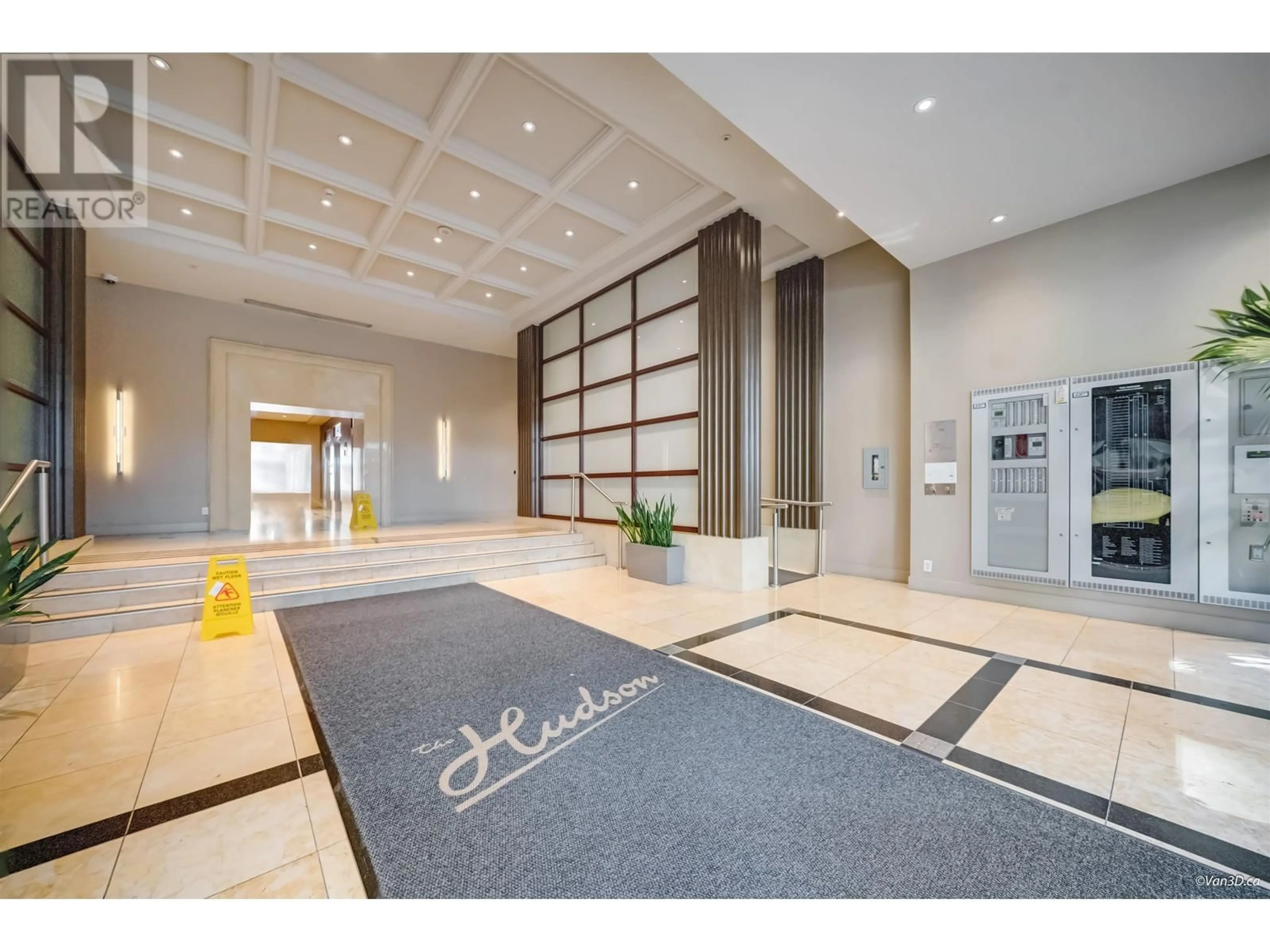Indoor foyer for 2714 - 610 GRANVILLE STREET, Vancouver British Columbia V6C3T3