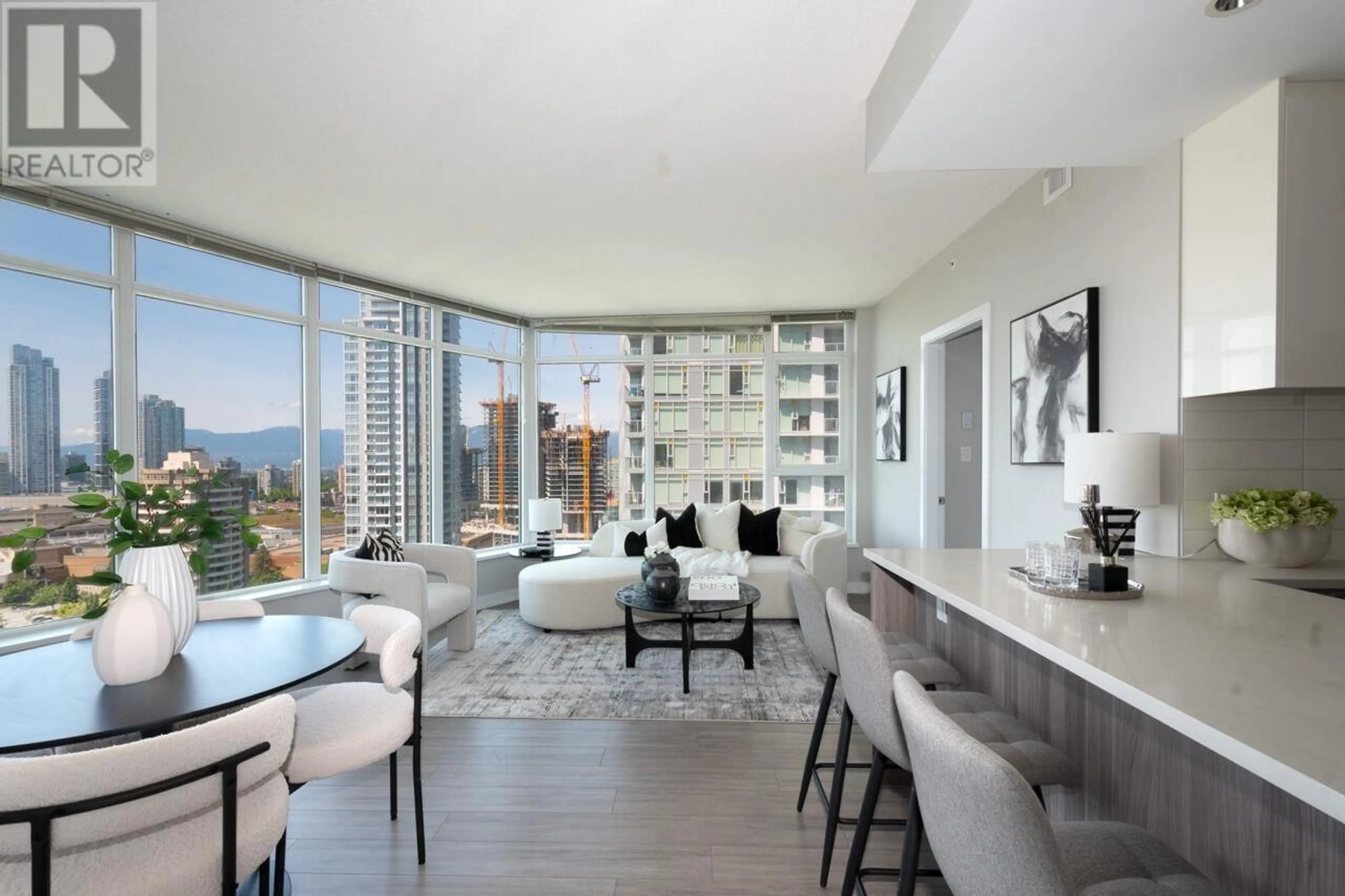 Living room with furniture, unknown for 2104 - 4900 LENNOX LANE, Burnaby British Columbia V5H0G9