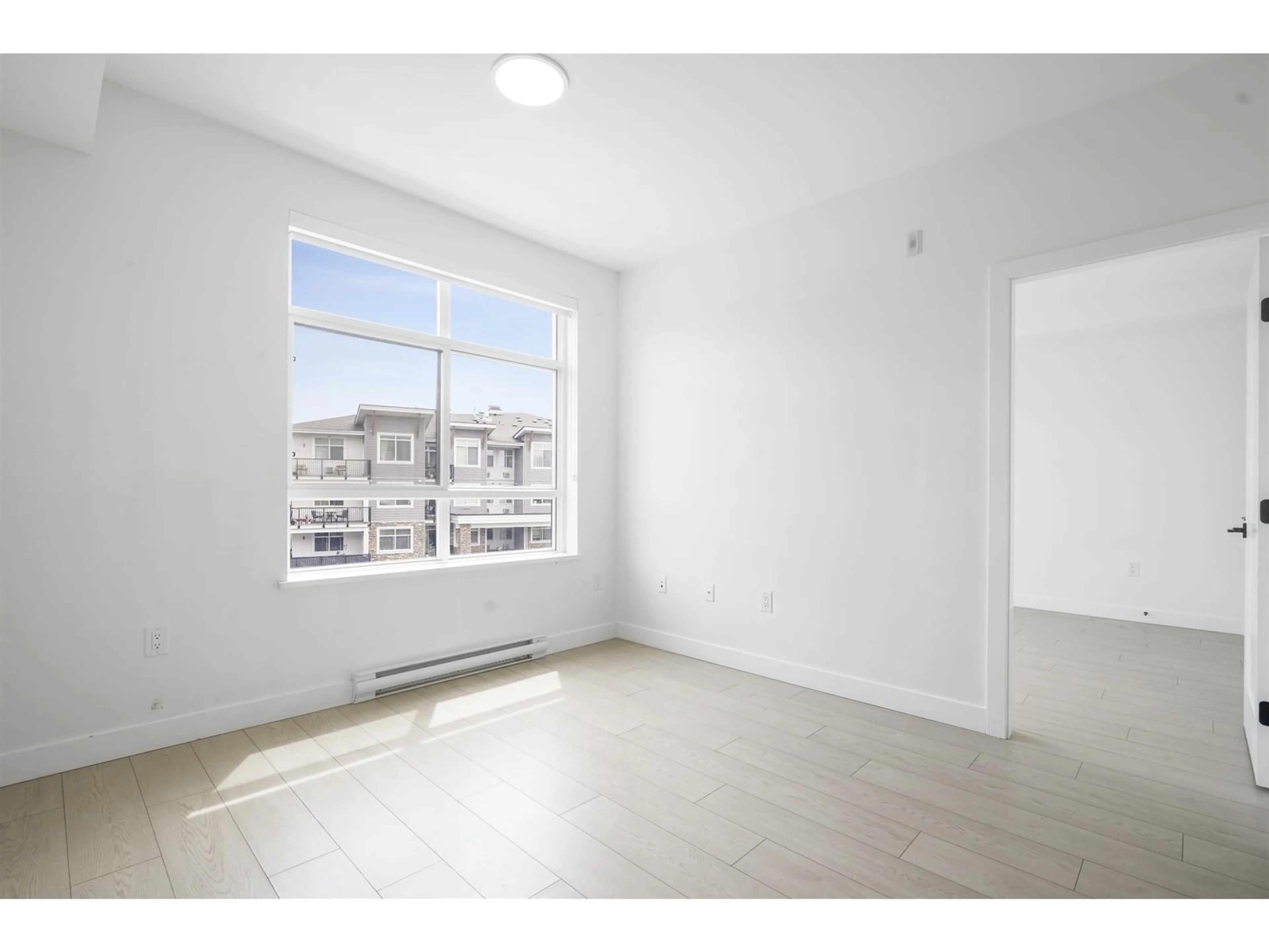 A pic of a room for 320 - 19945 BRYDON, Langley British Columbia V3A0P4