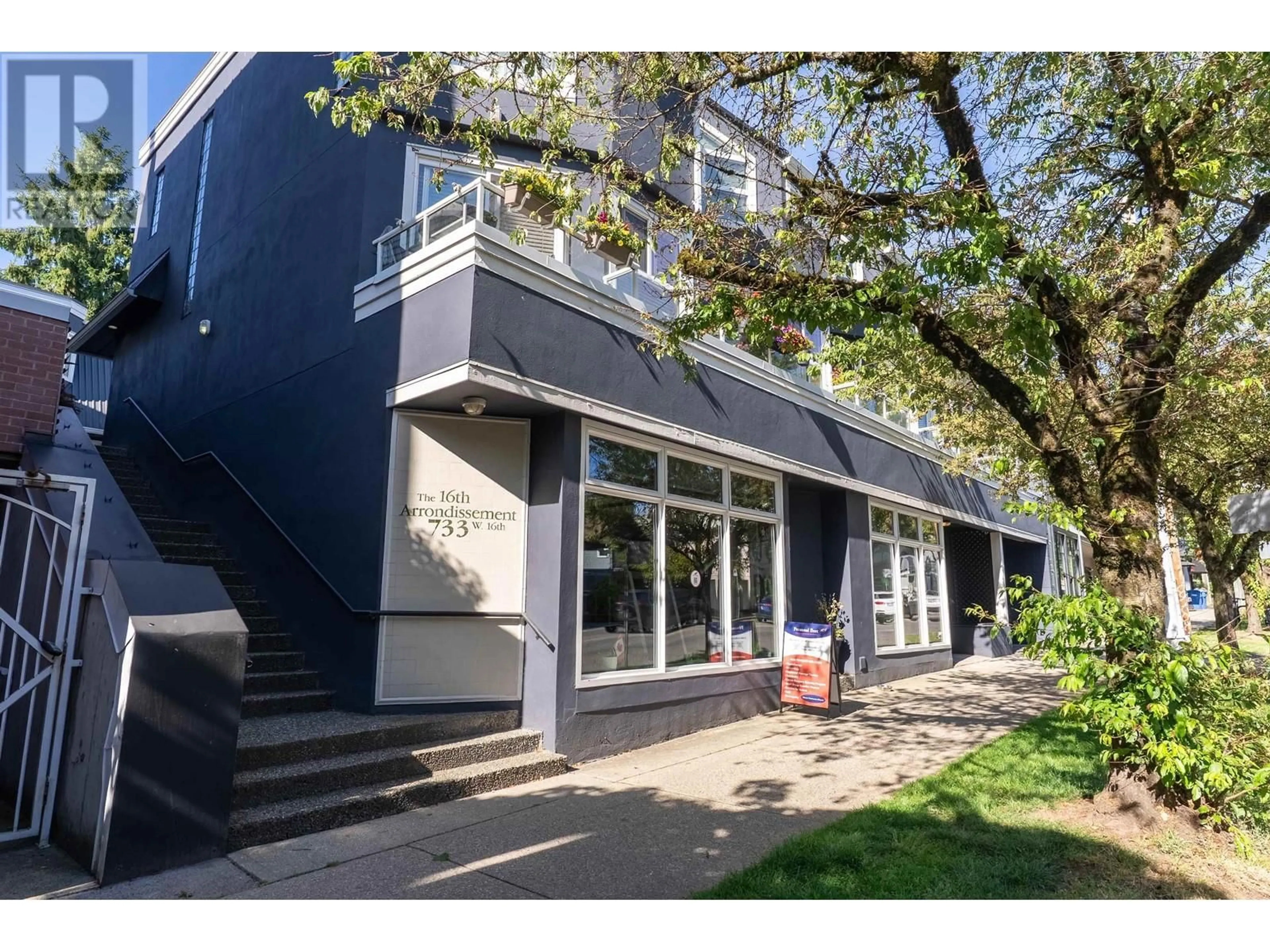 Unknown for E - 733 16TH AVENUE, Vancouver British Columbia V5Z1S8